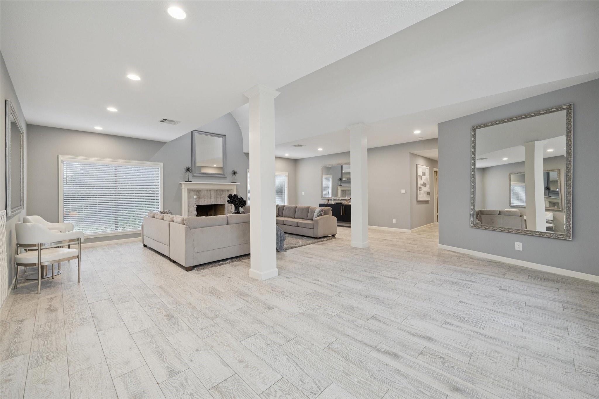 19 Thornhill Oaks Drive