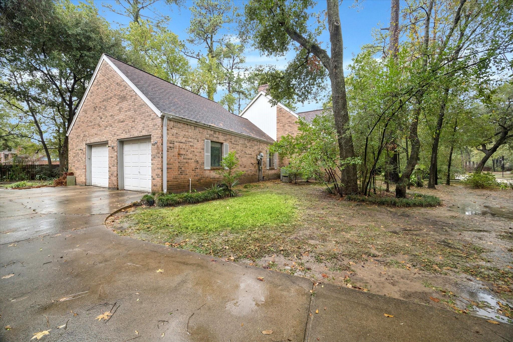 19 Thornhill Oaks Drive