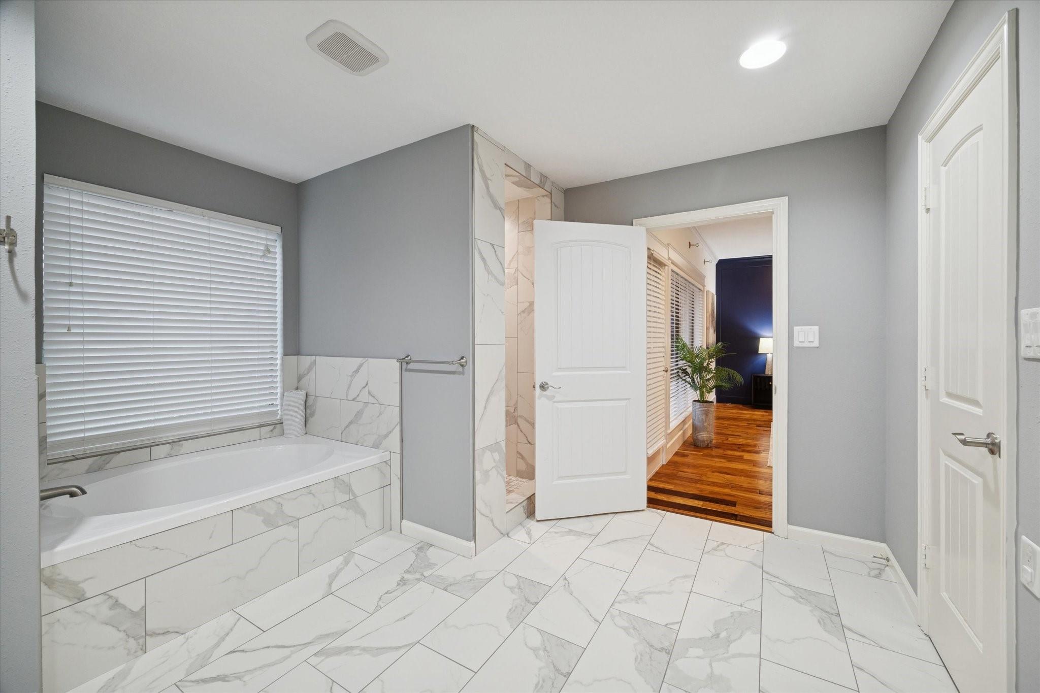 19 Thornhill Oaks Drive