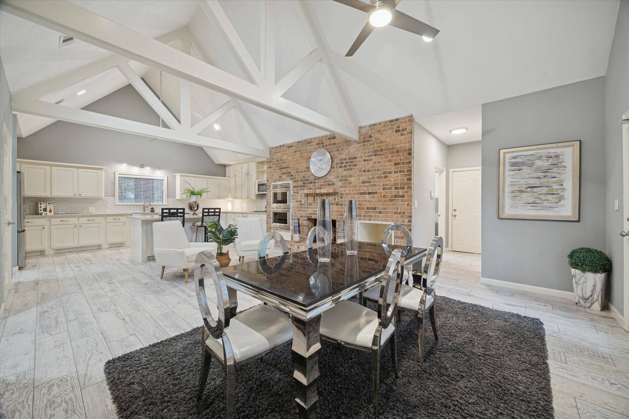 19 Thornhill Oaks Drive