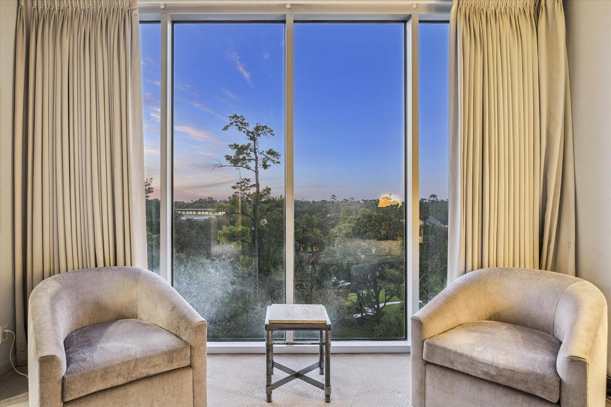 121 N Post Oak Lane # 601