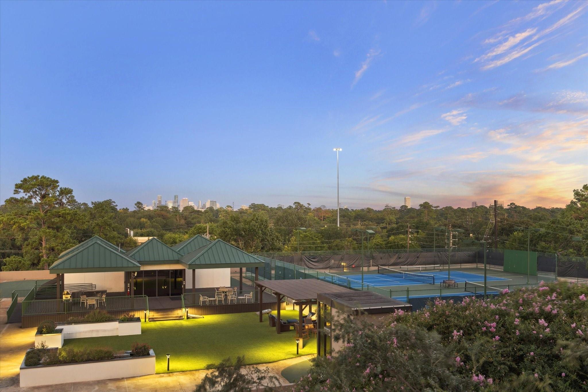 121 N Post Oak Lane # 601