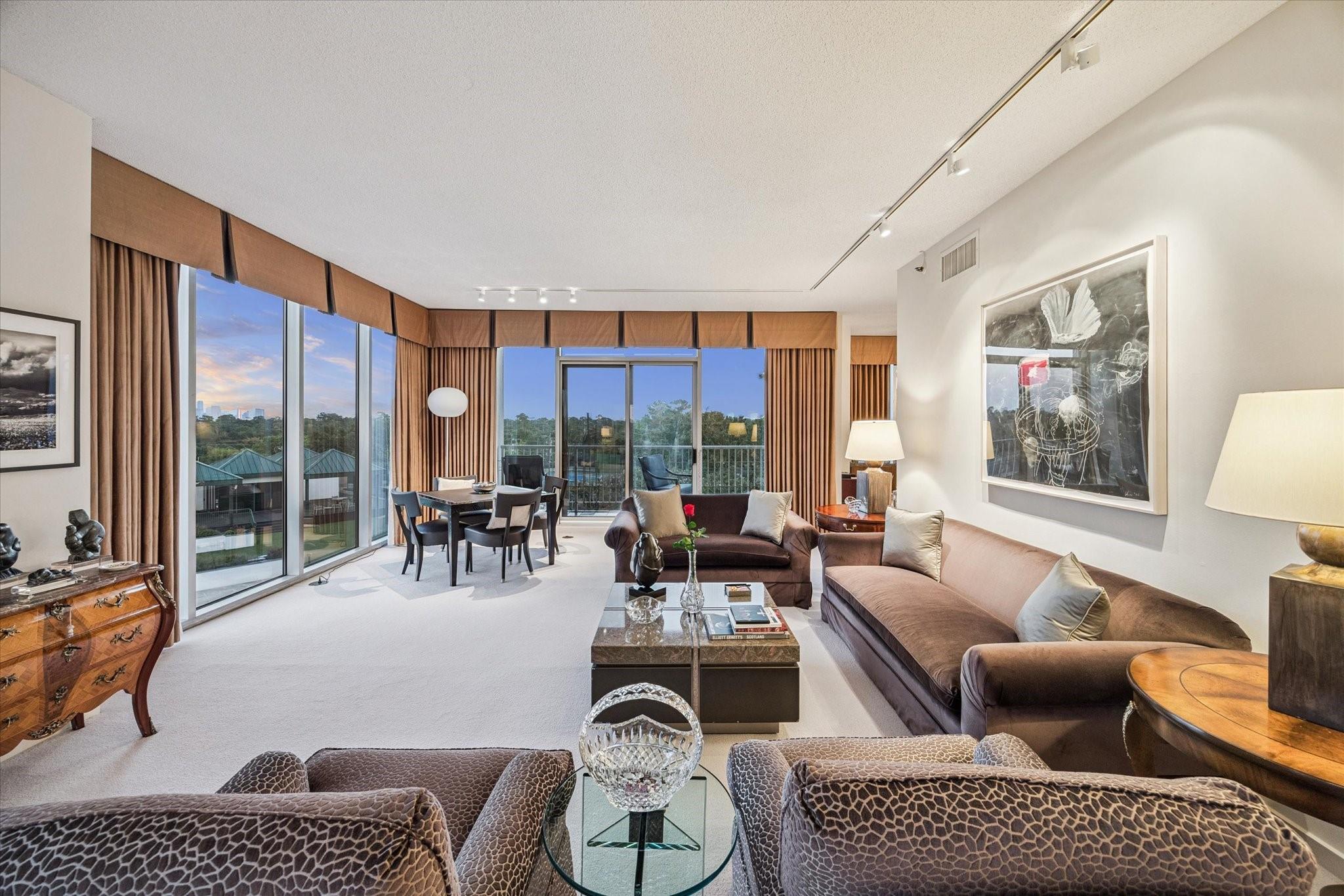 121 N Post Oak Lane # 601