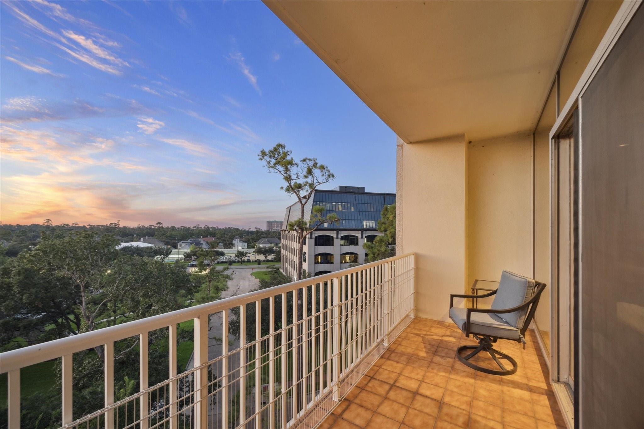 121 N Post Oak Lane # 601