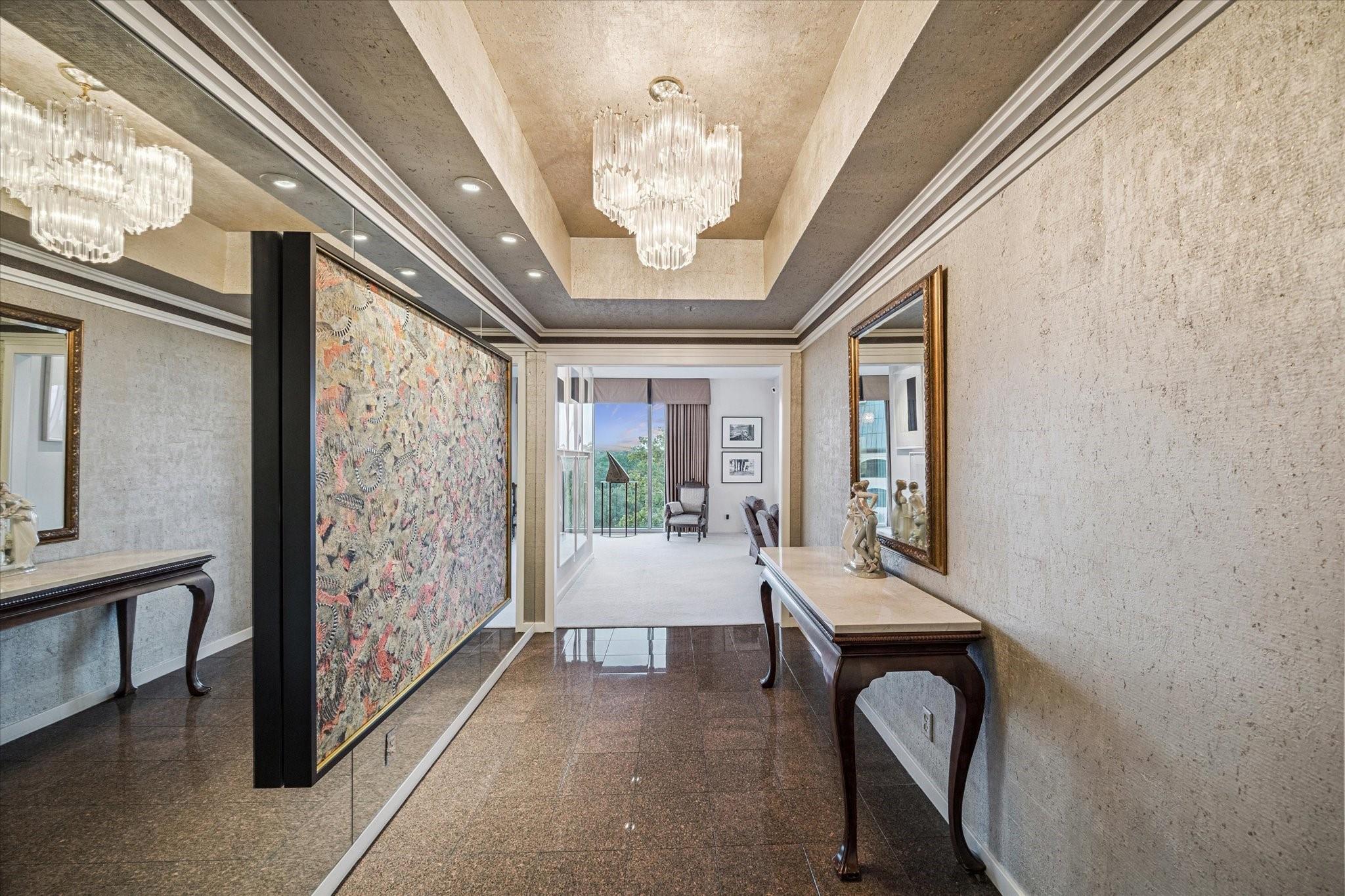 121 N Post Oak Lane # 601