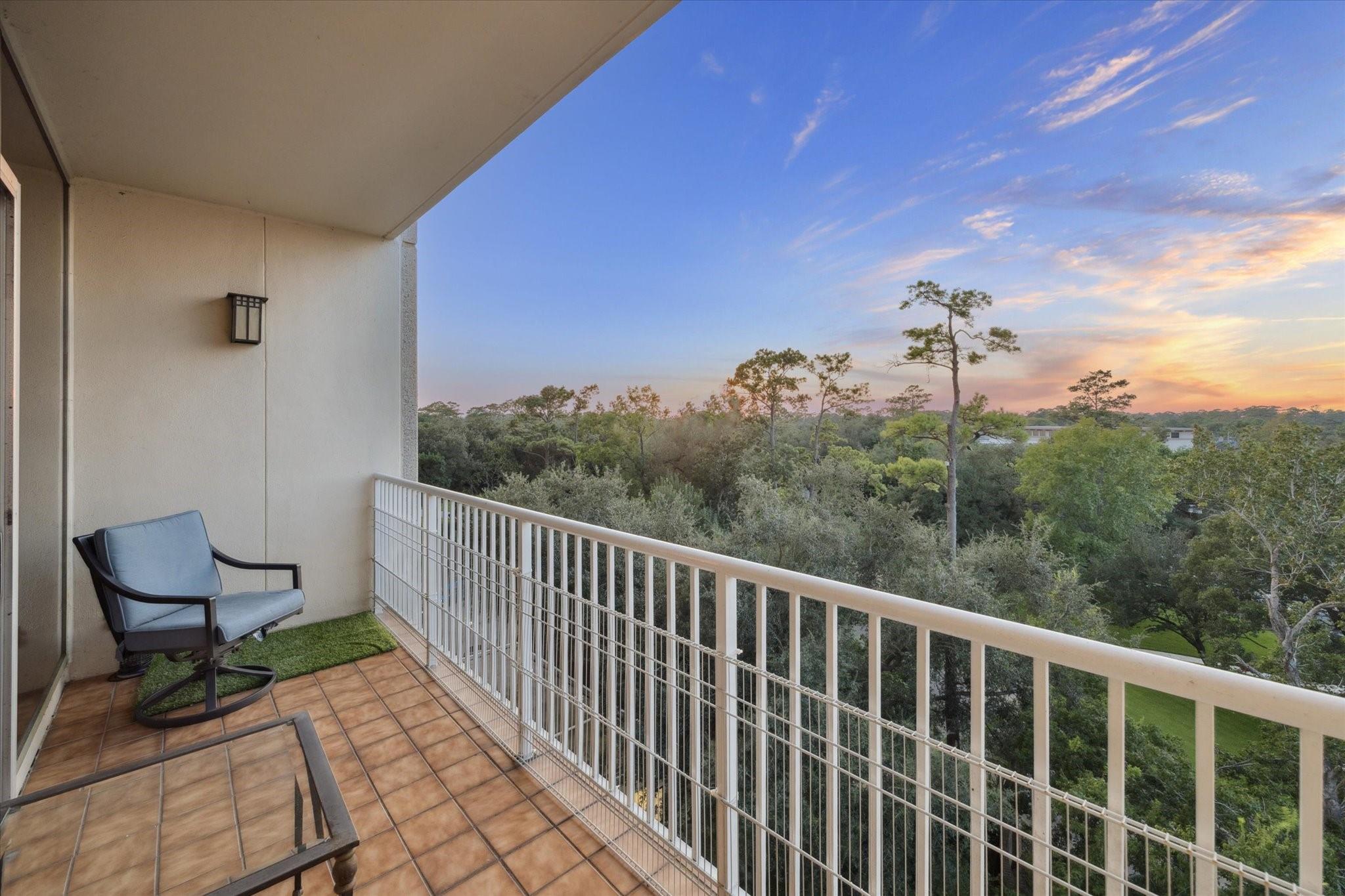 121 N Post Oak Lane # 601