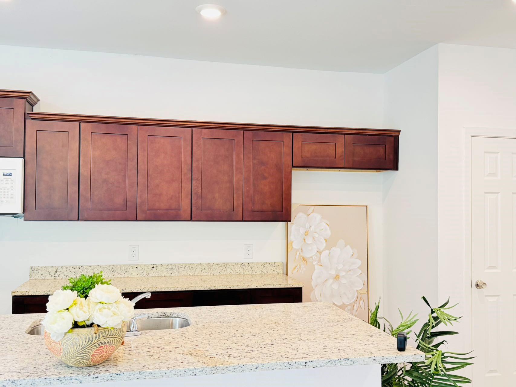 11206 Beverley Park Street