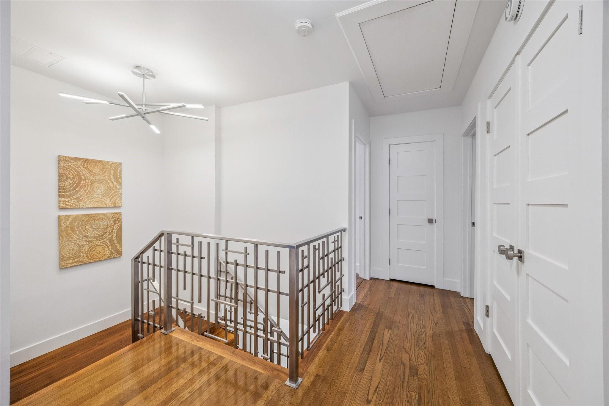 2420 Locke Lane