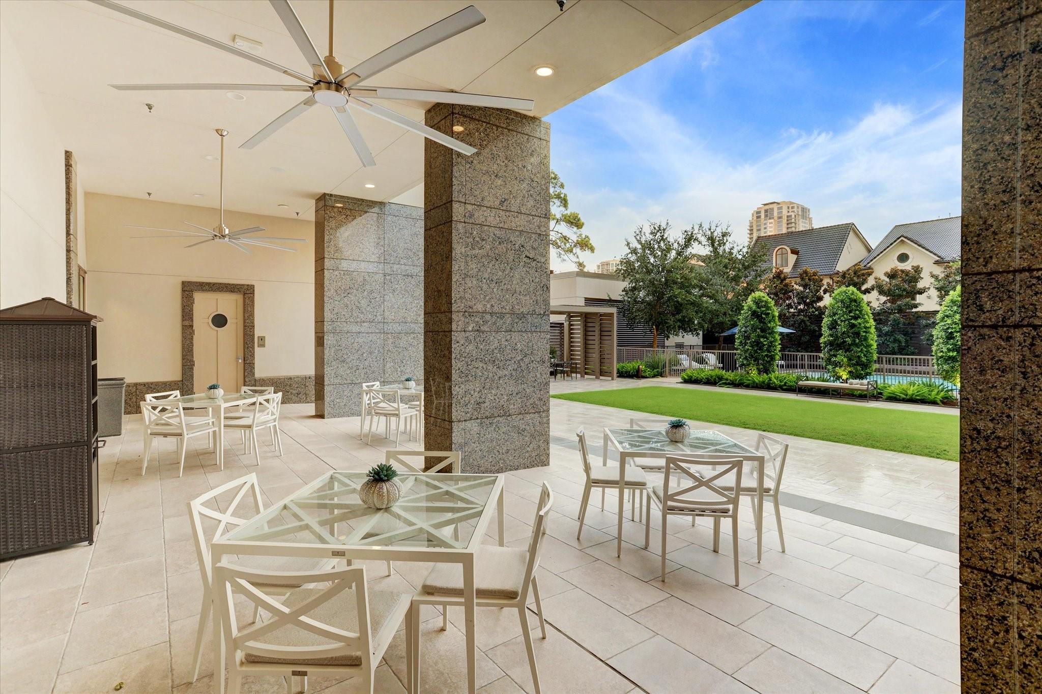 1275 S Post Oak Lane # 2502