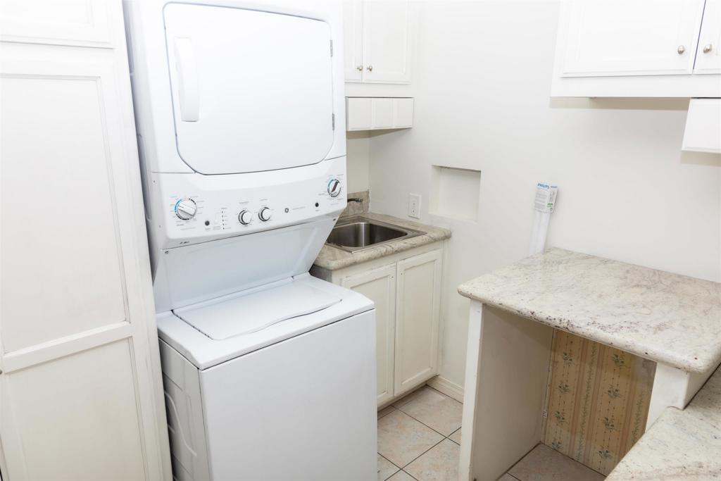 1212 H Street SPC 52