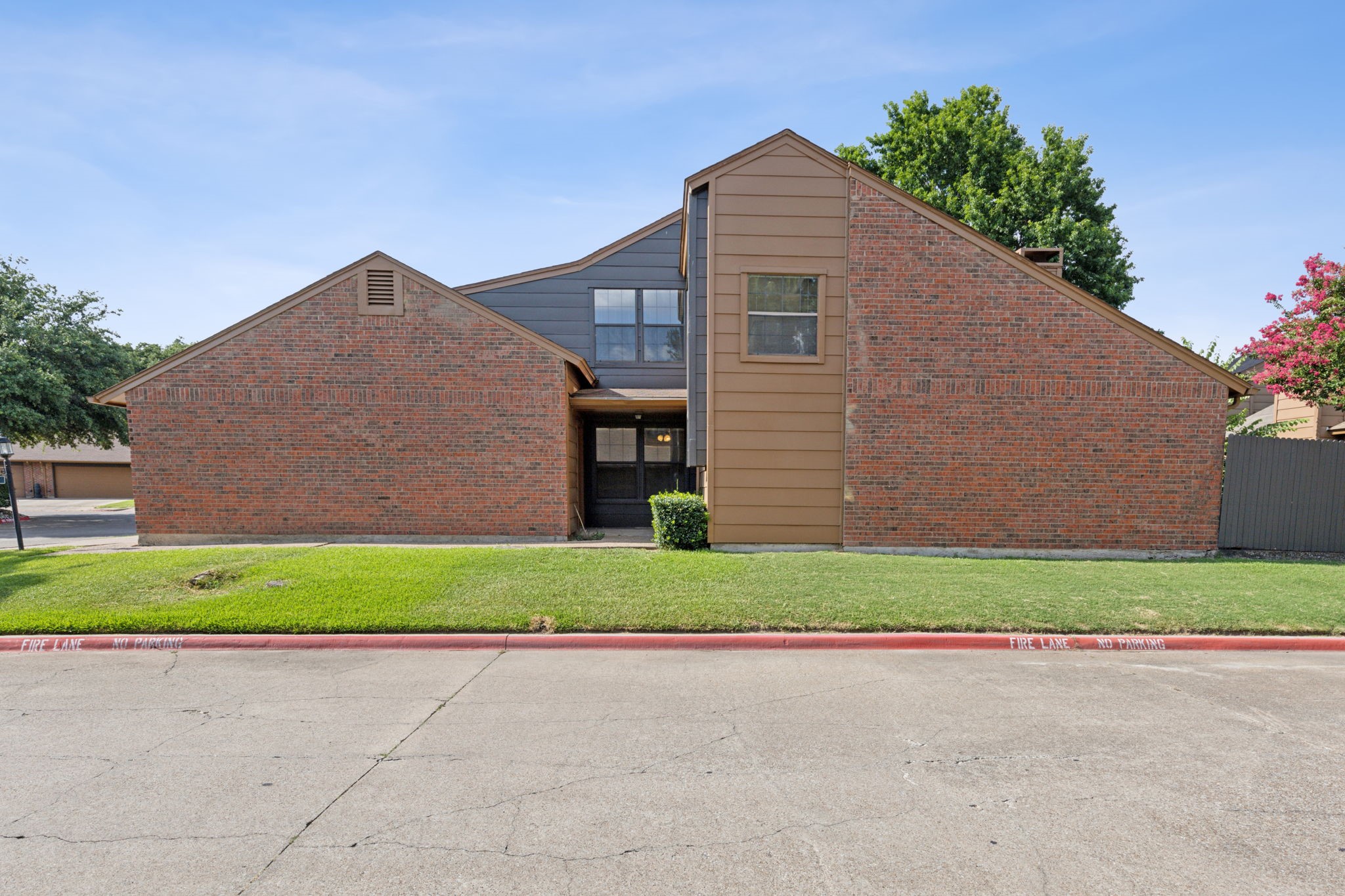 101 Brentwood Court