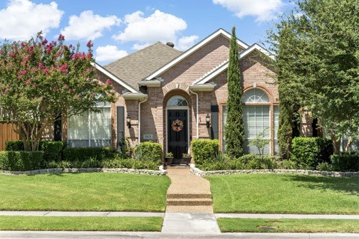 2421 Vista Point Drive