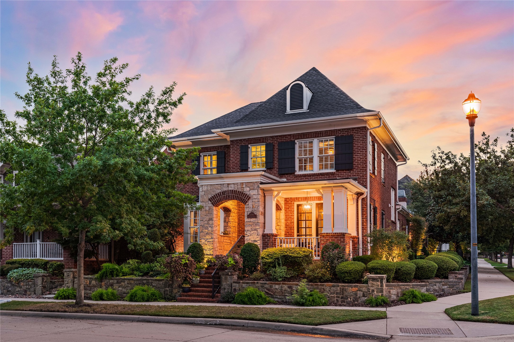 2313 Grassmere Lane