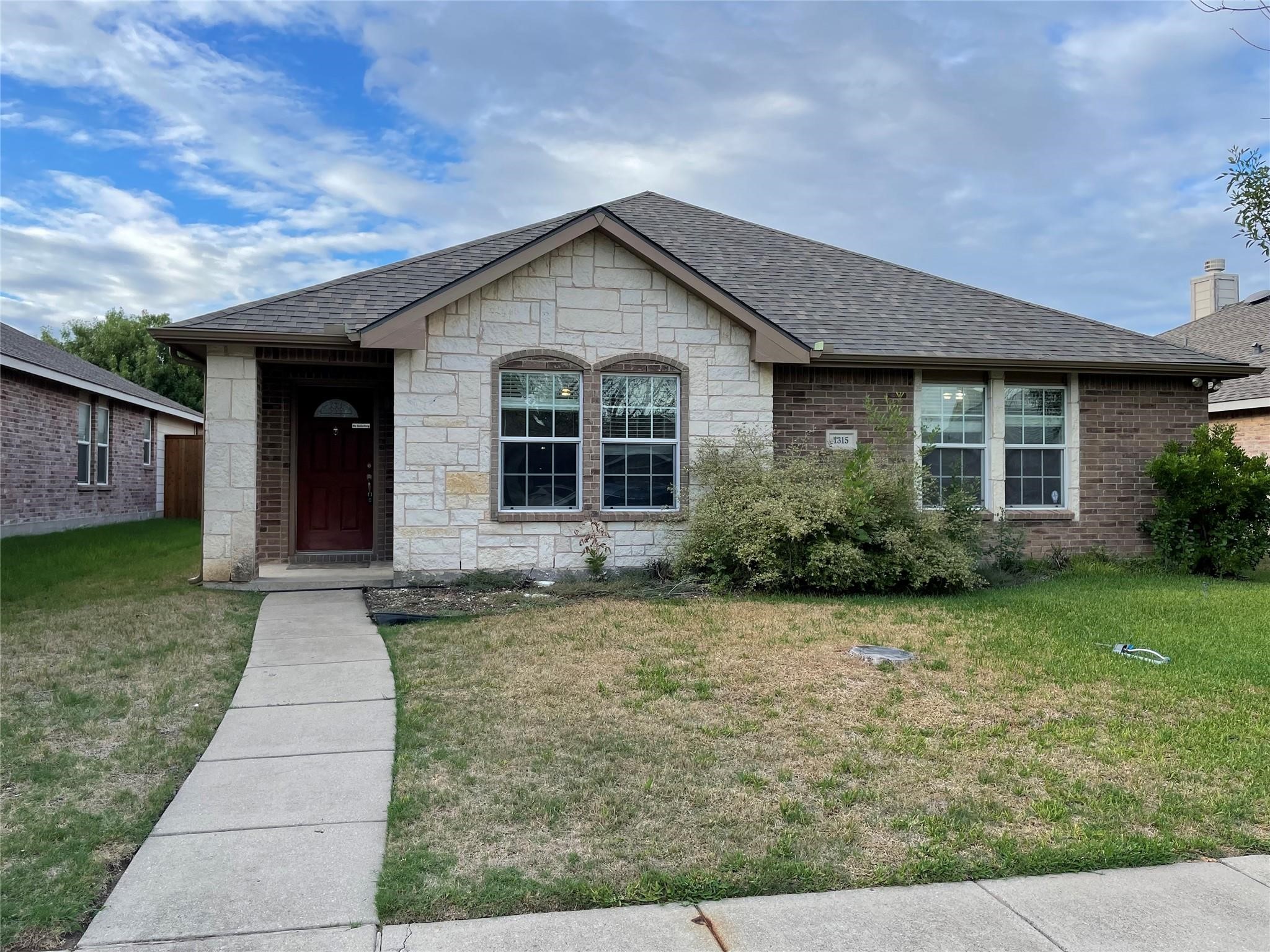 1315 Lamar Lane