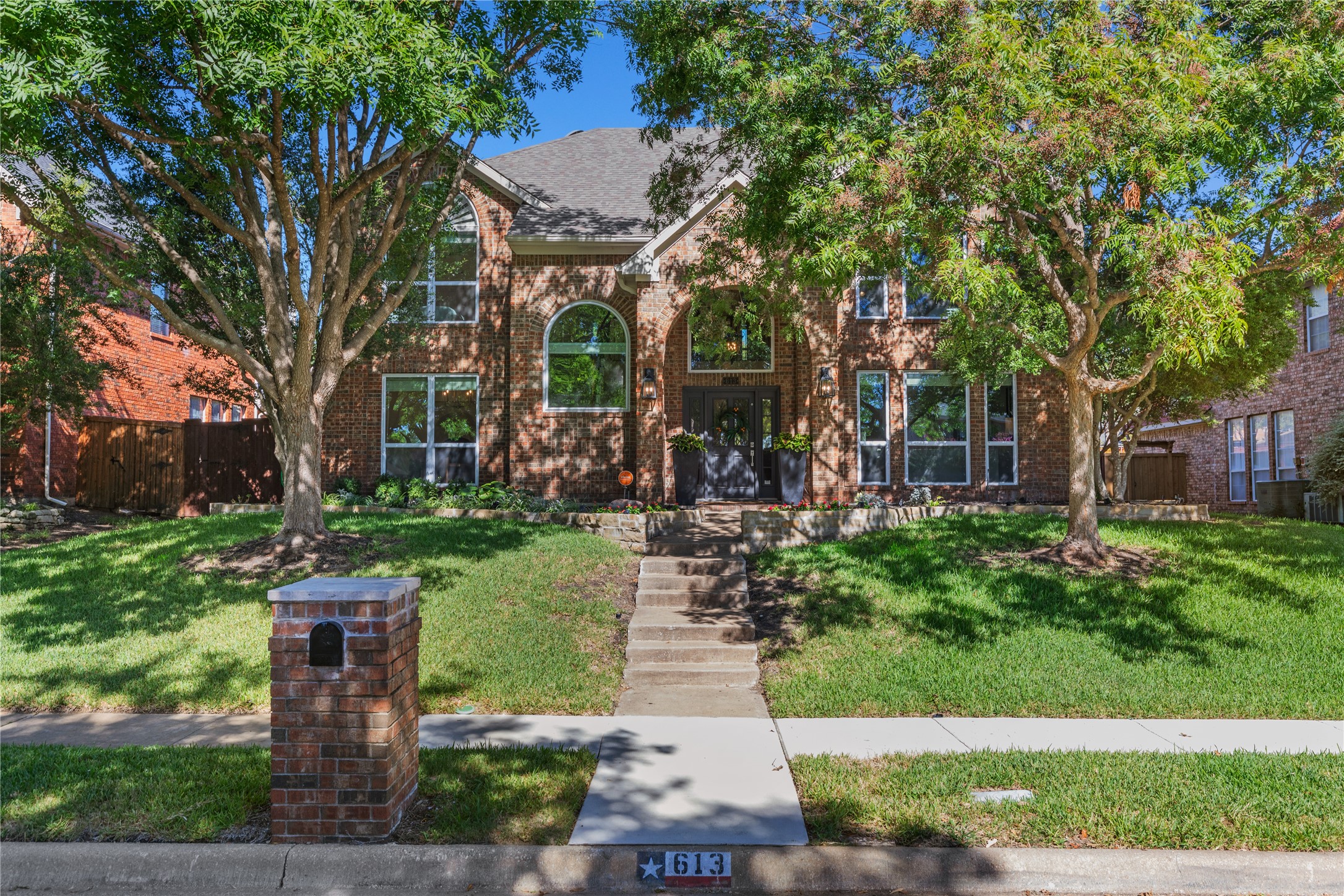 613 Water Oak Drive