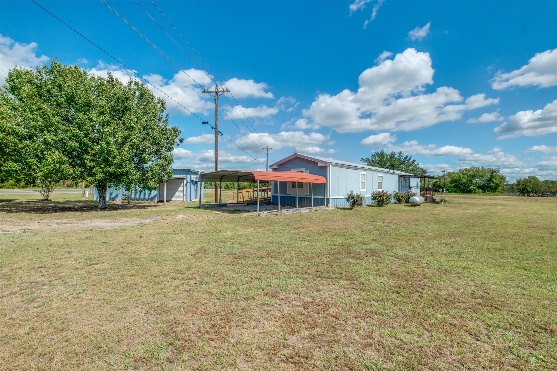6663 State Highway 276