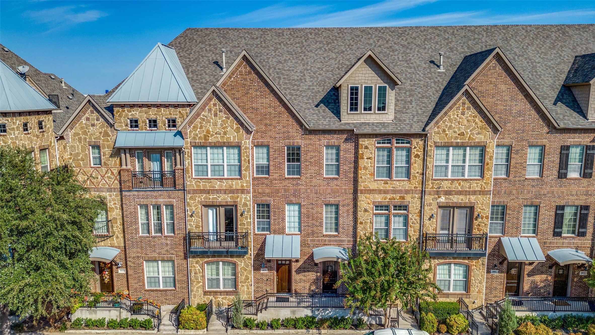 4077 Winsor Drive