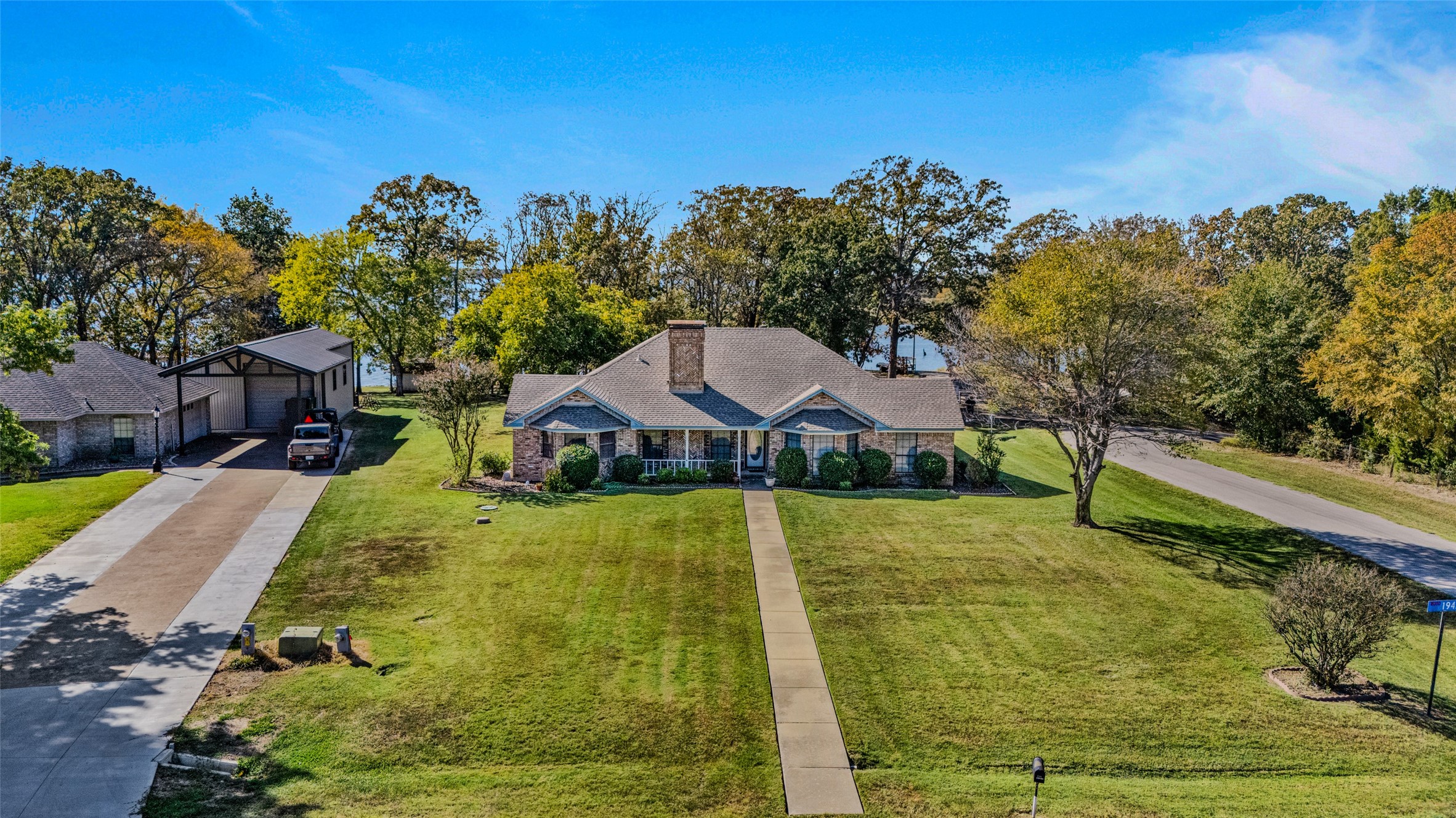 236 County Road 1942