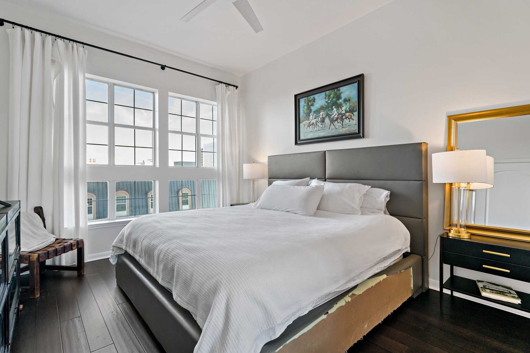 3225 Turtle Creek Boulevard 842