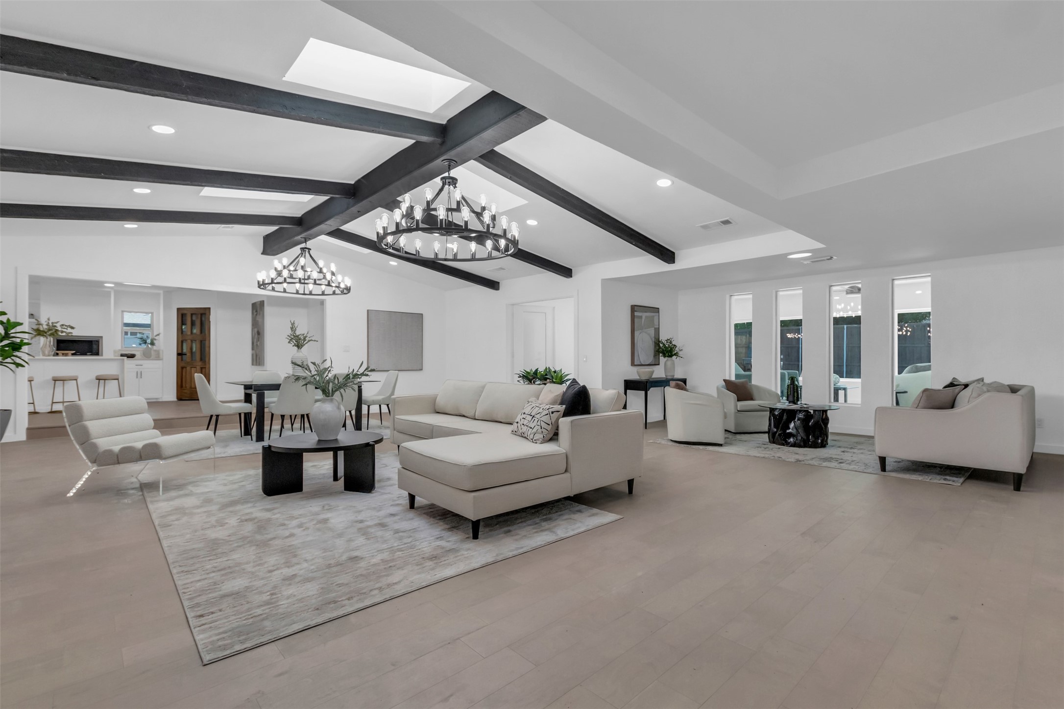 2700 Grandview Drive