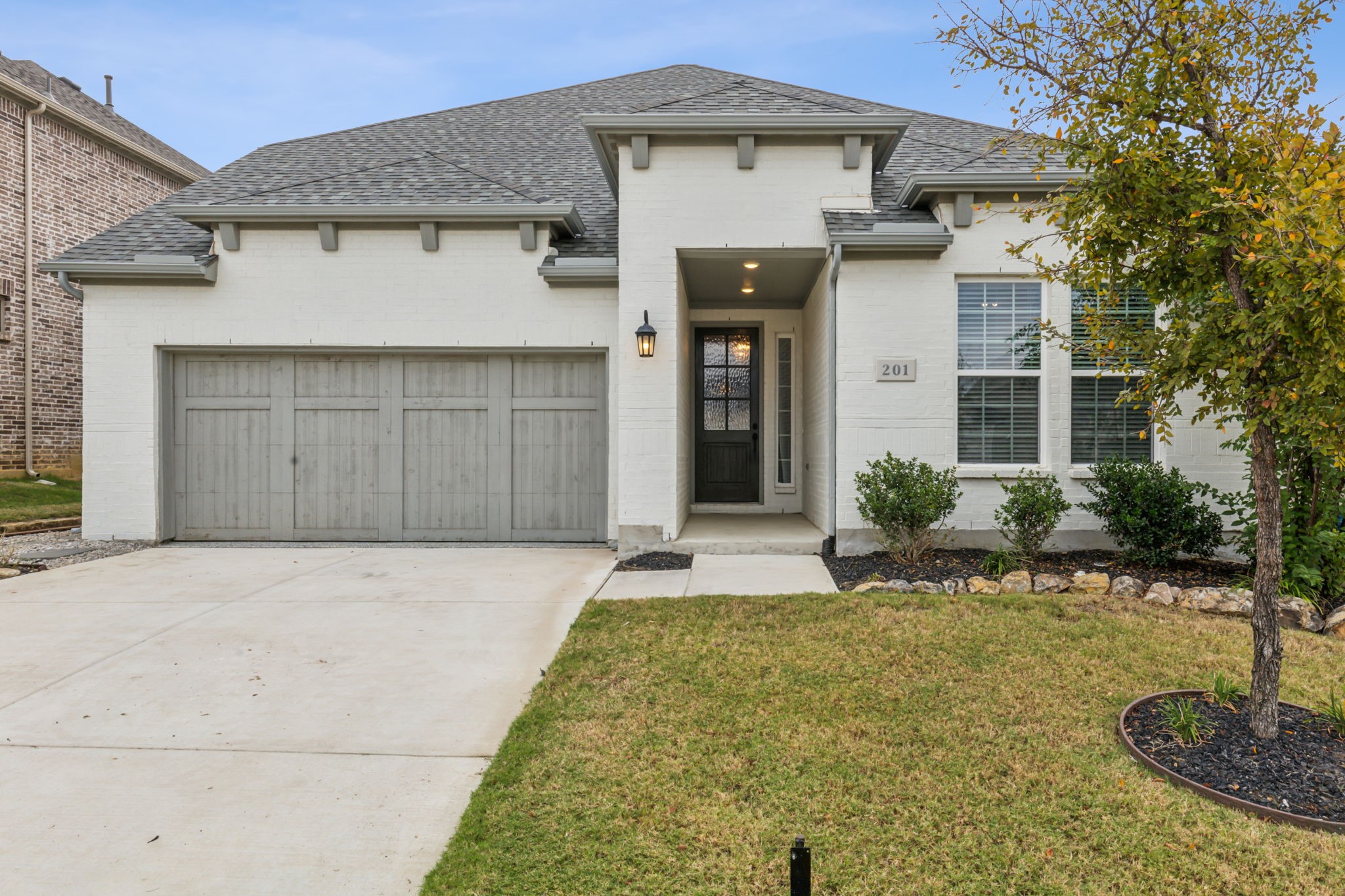 201 Savannah Lane