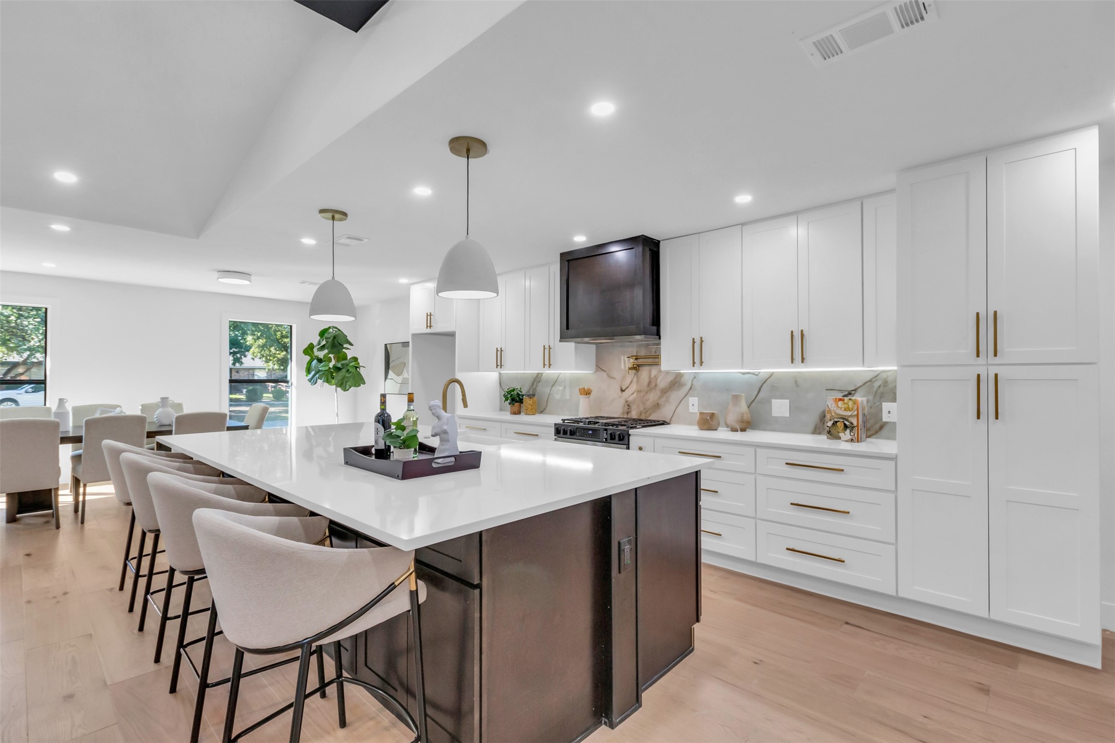 1513 College Parkway