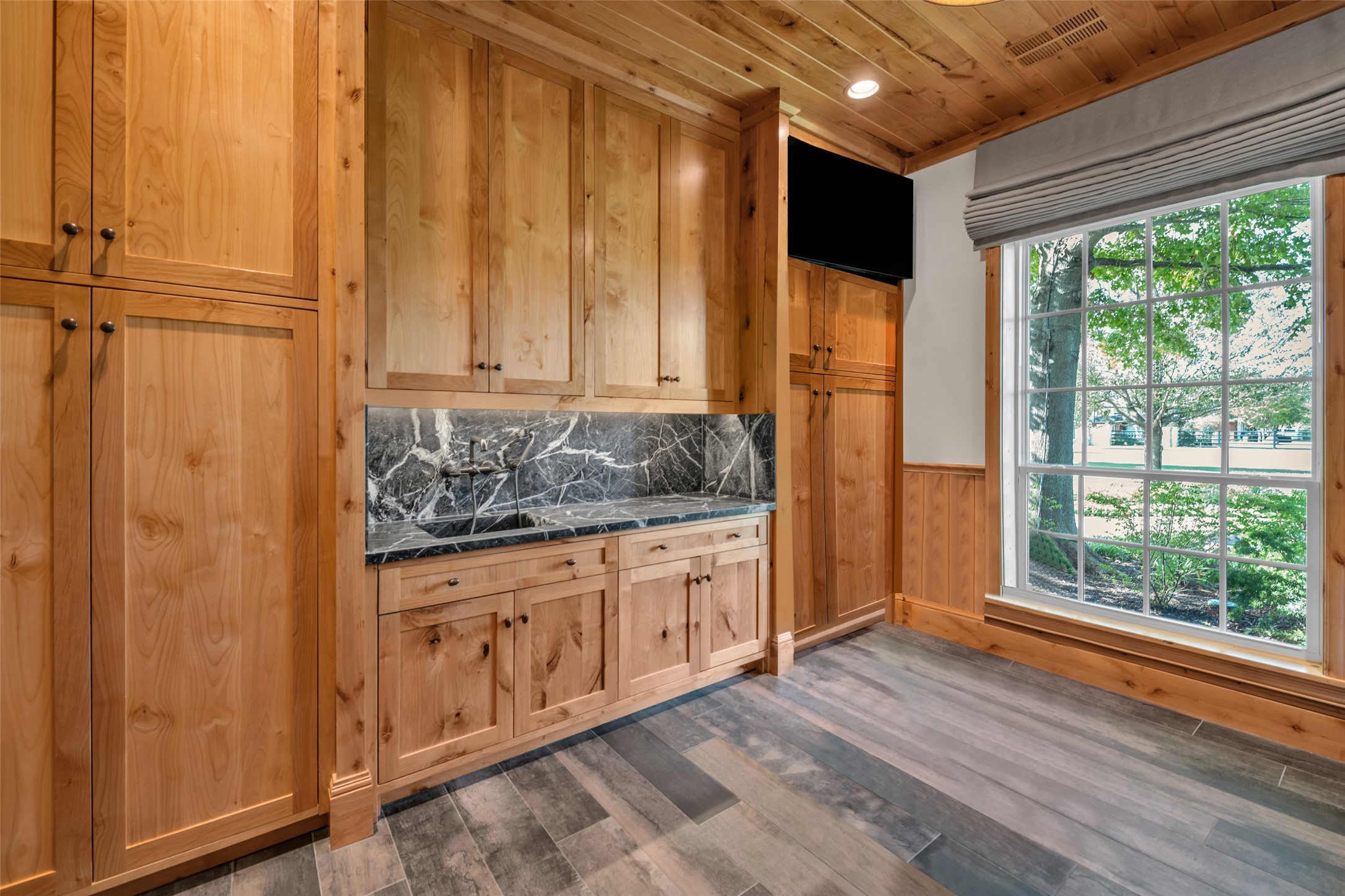 165 Yankee Creek Road