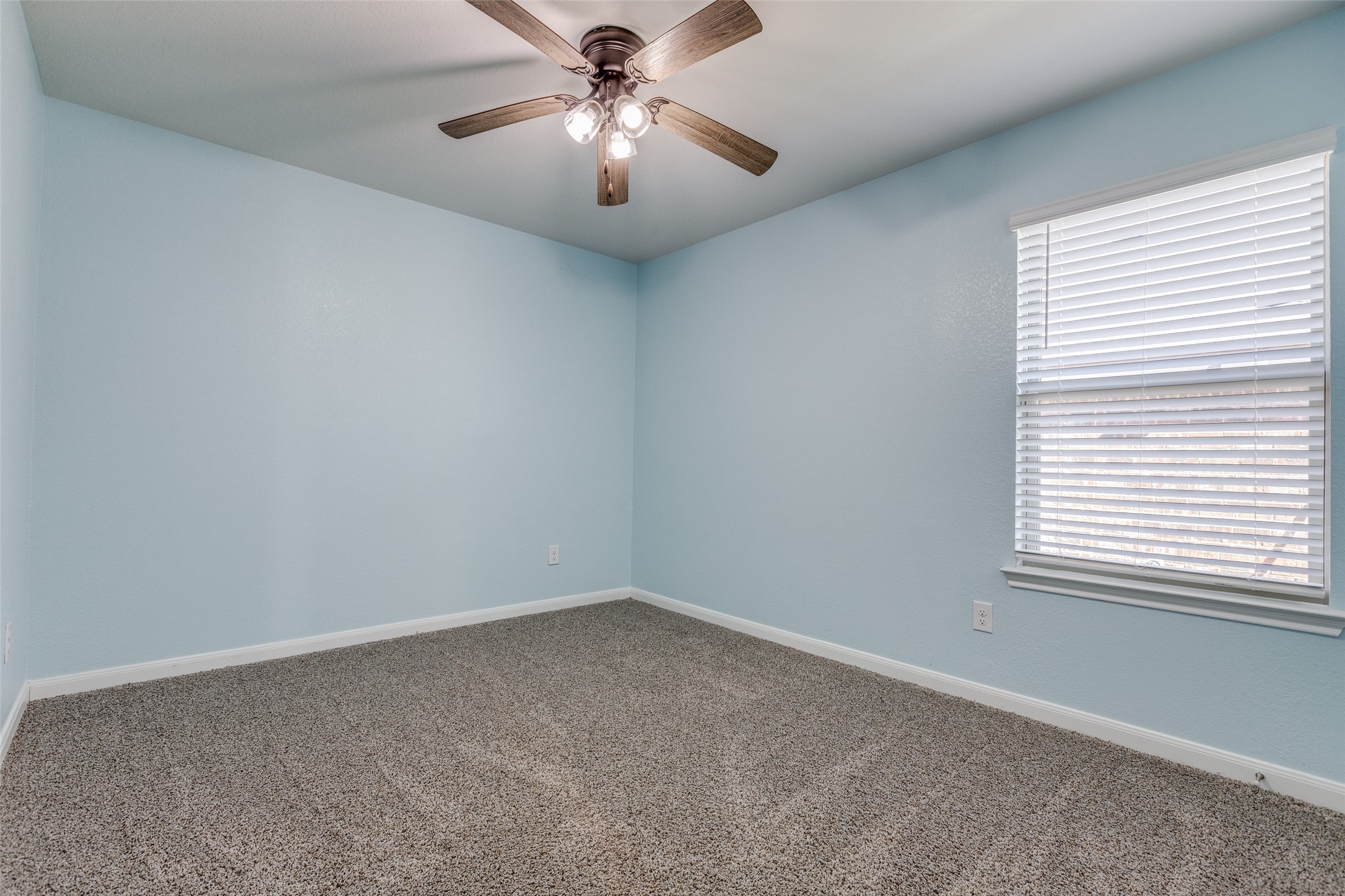 600 Spur Ridge