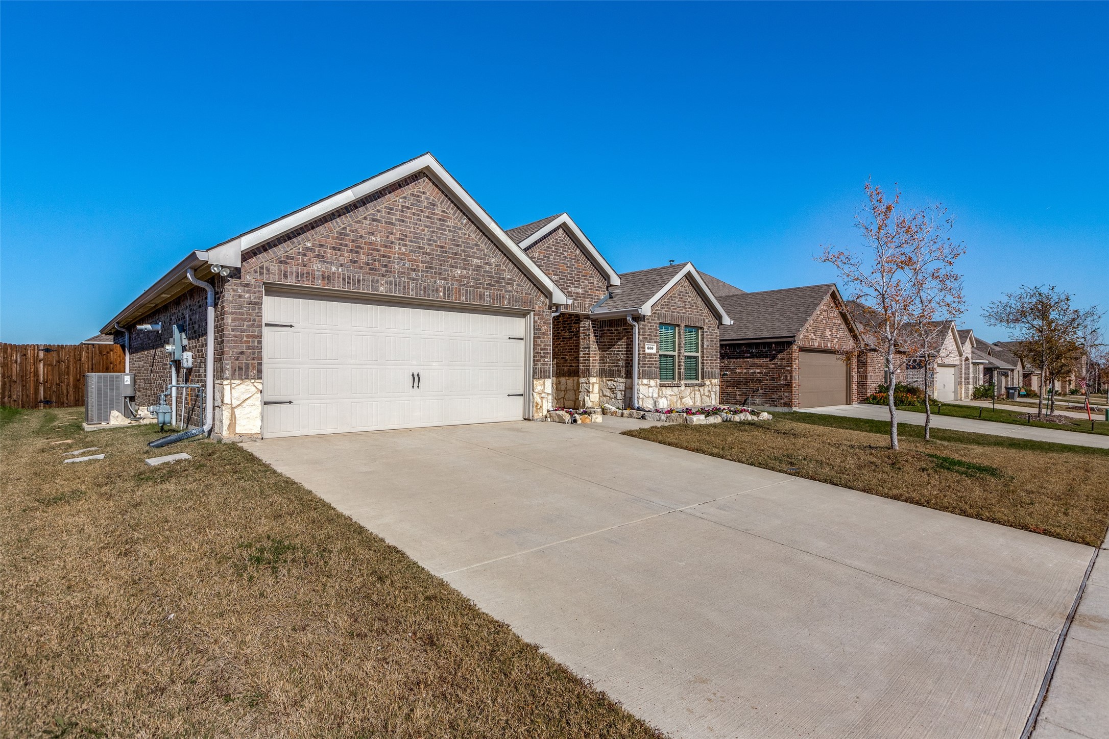 600 Spur Ridge