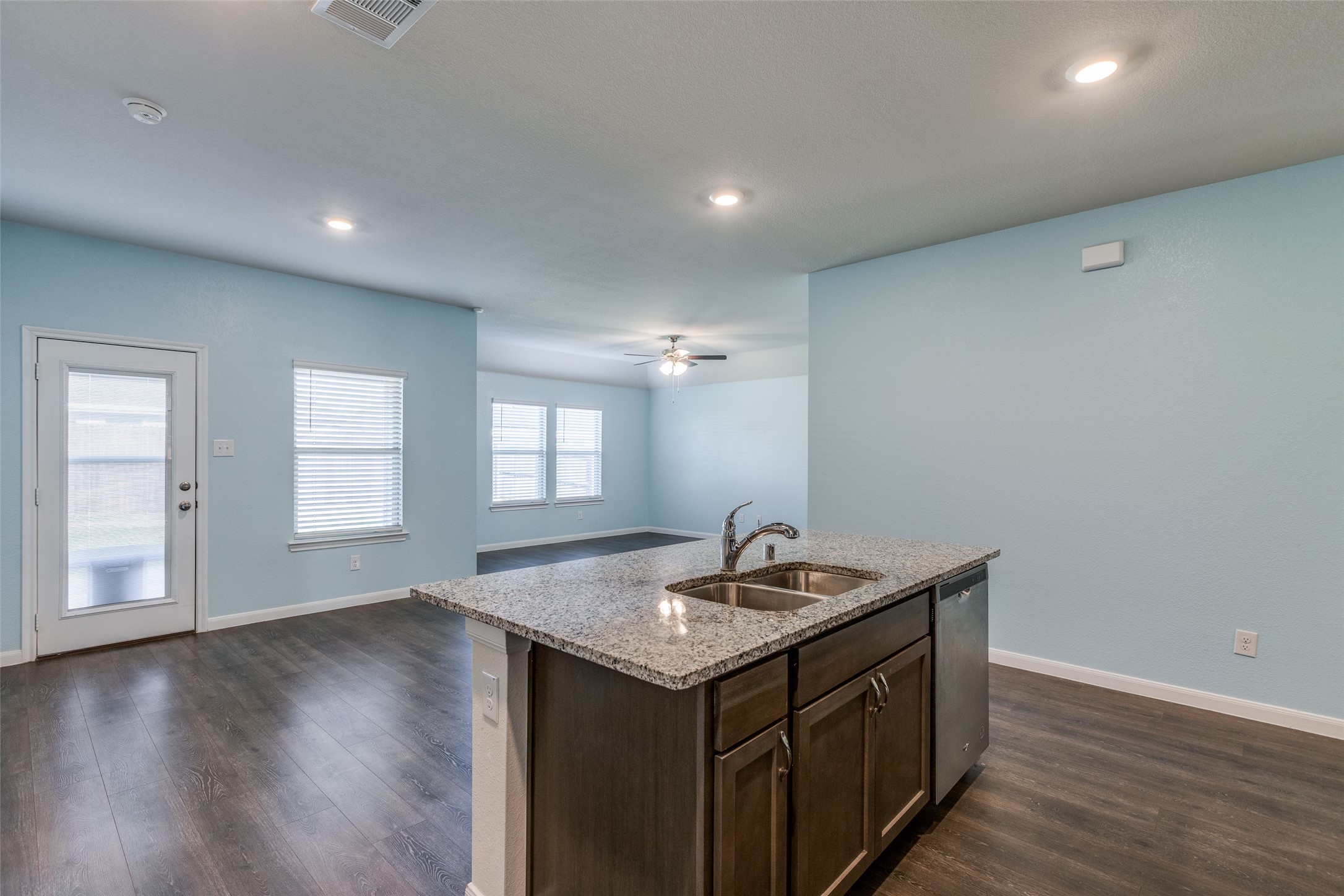 600 Spur Ridge