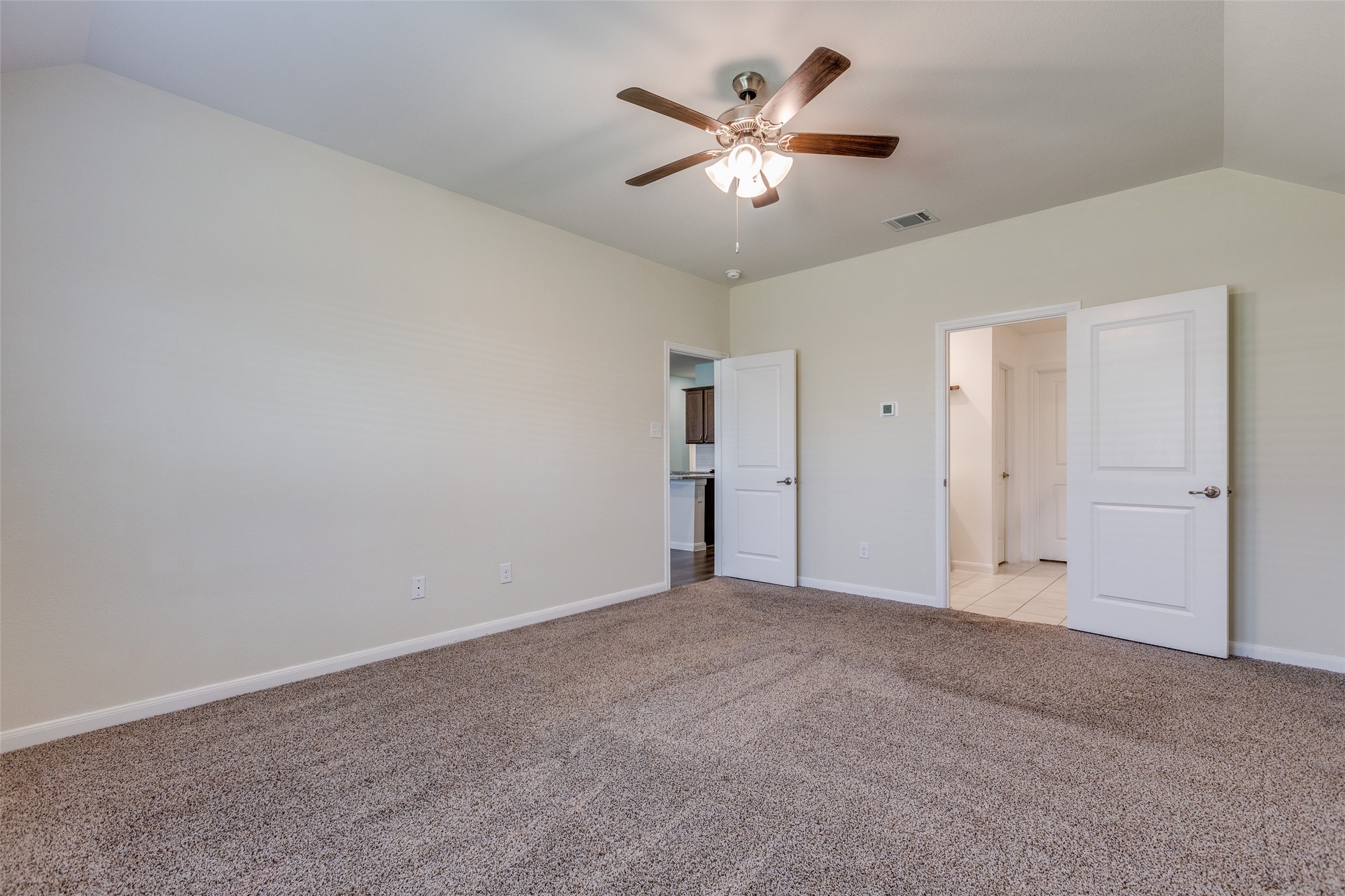 600 Spur Ridge