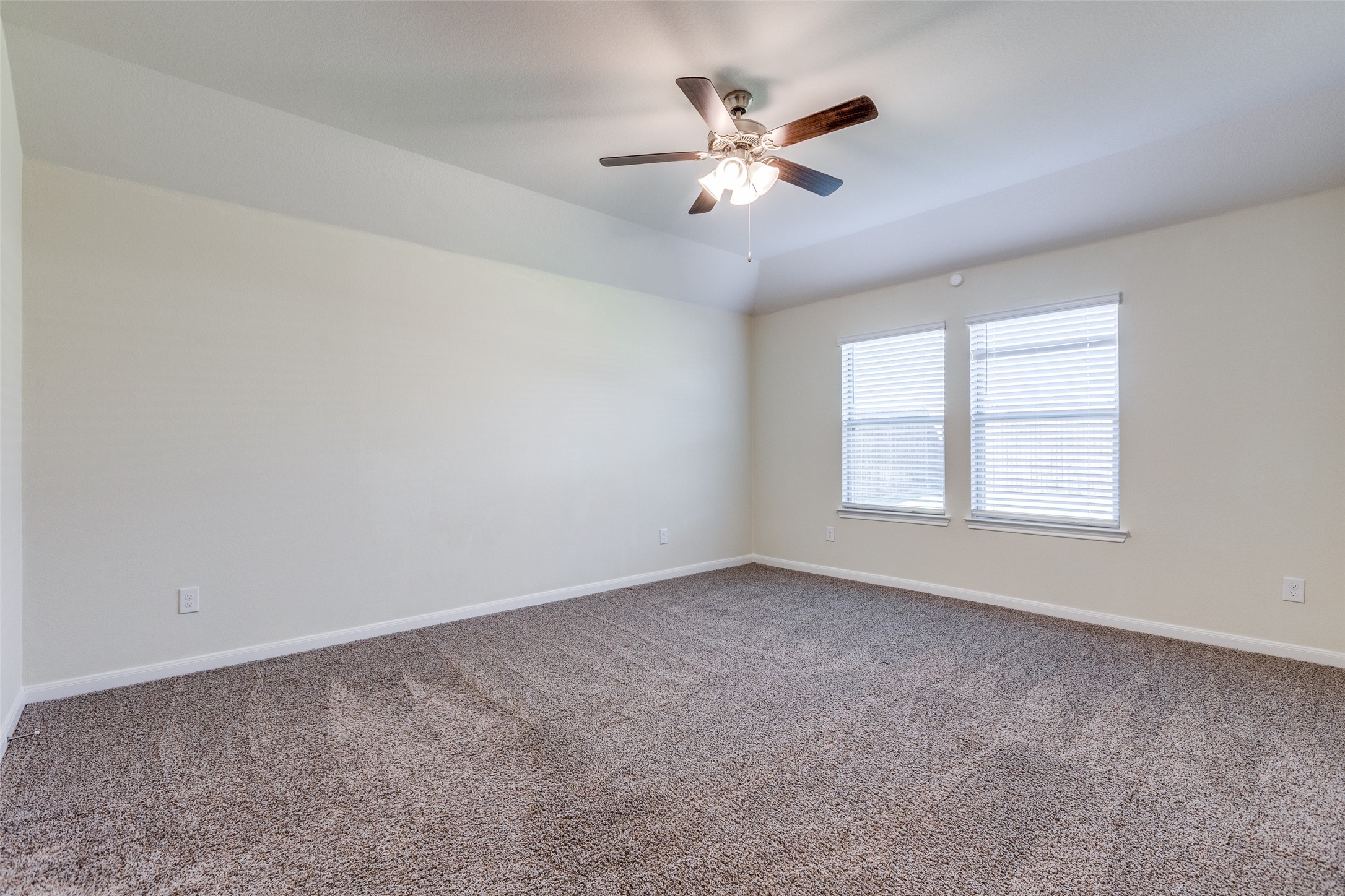 600 Spur Ridge