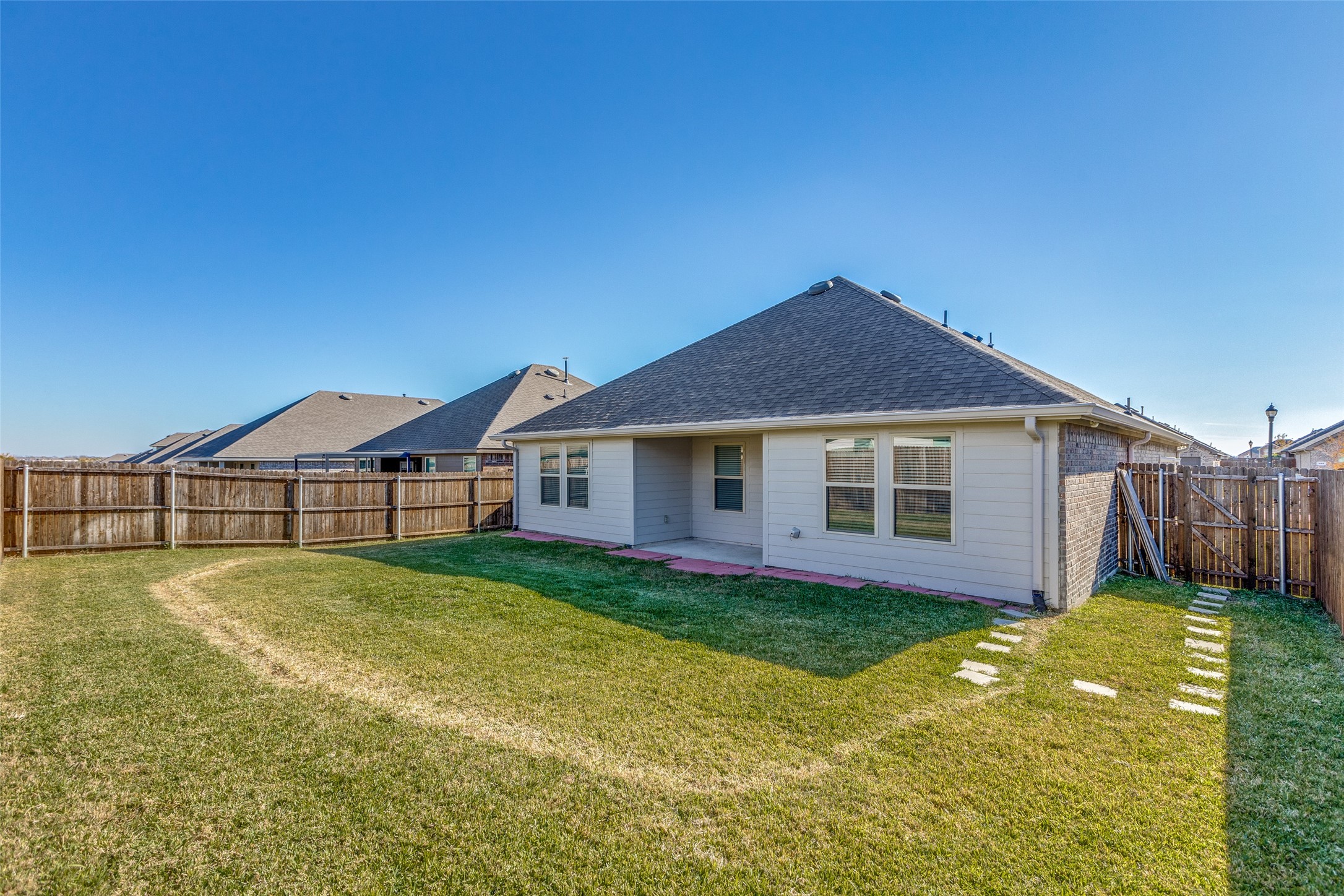600 Spur Ridge