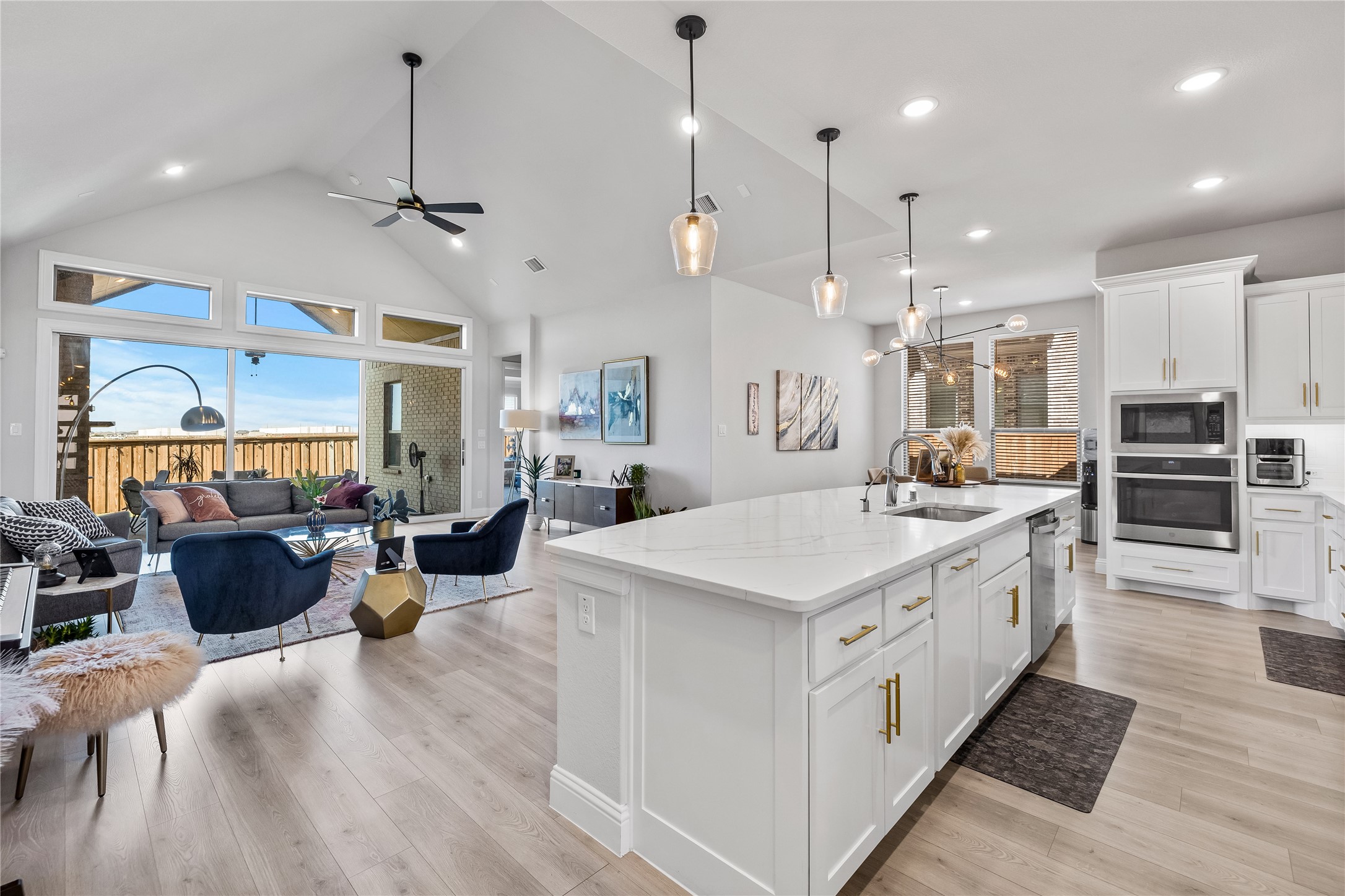 15627 Thorn Apple Road