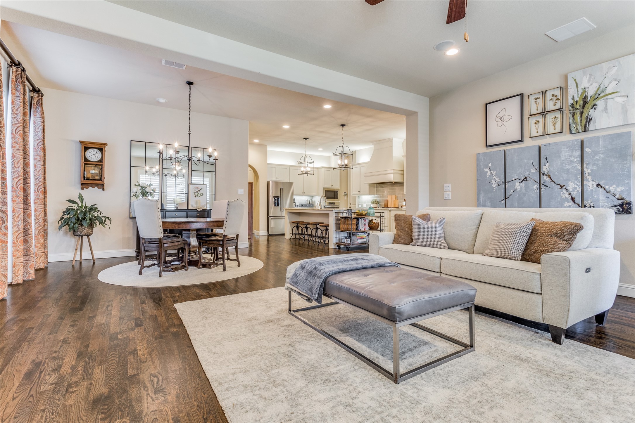 2249 Hidalgo Drive