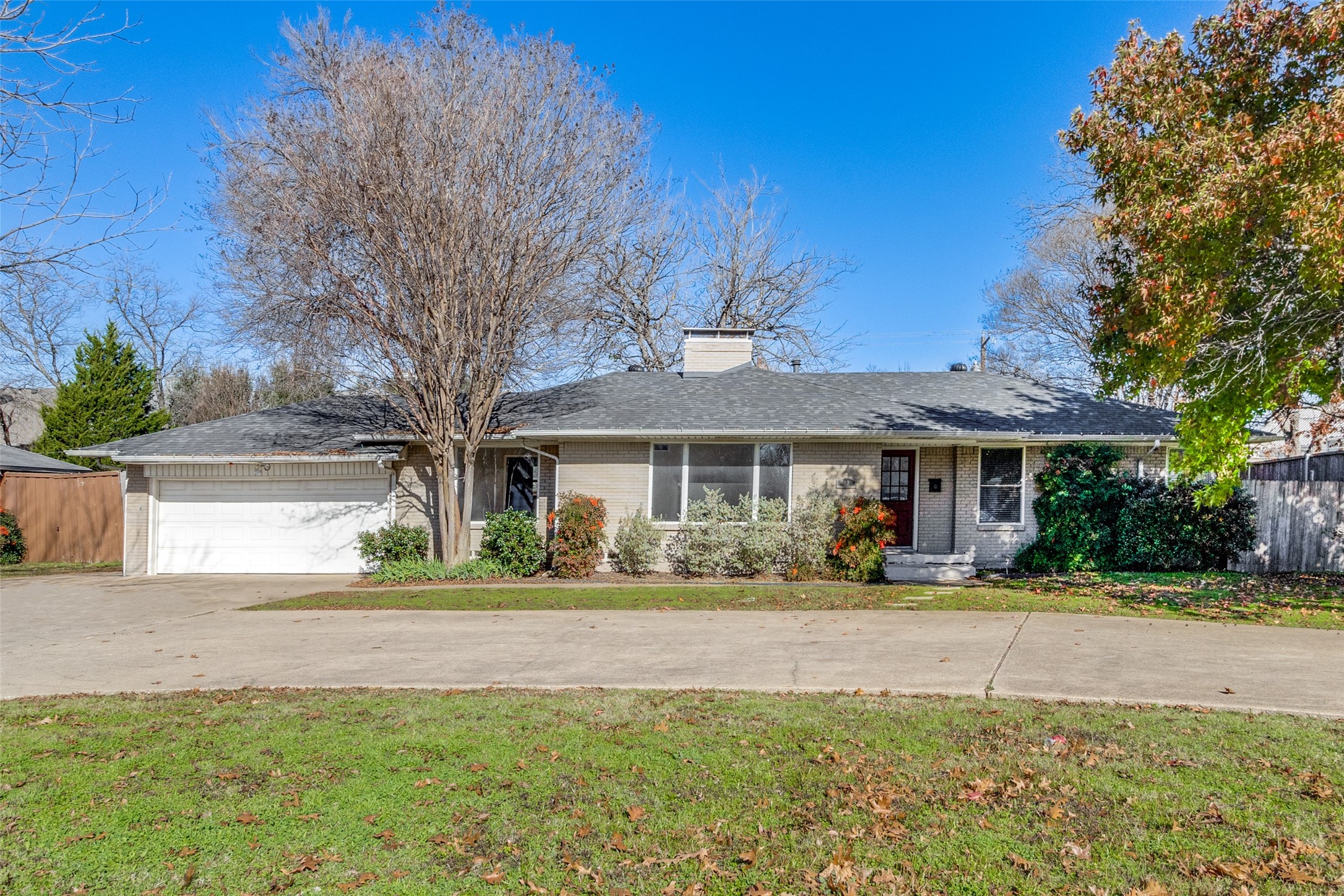 6429 Royal Lane