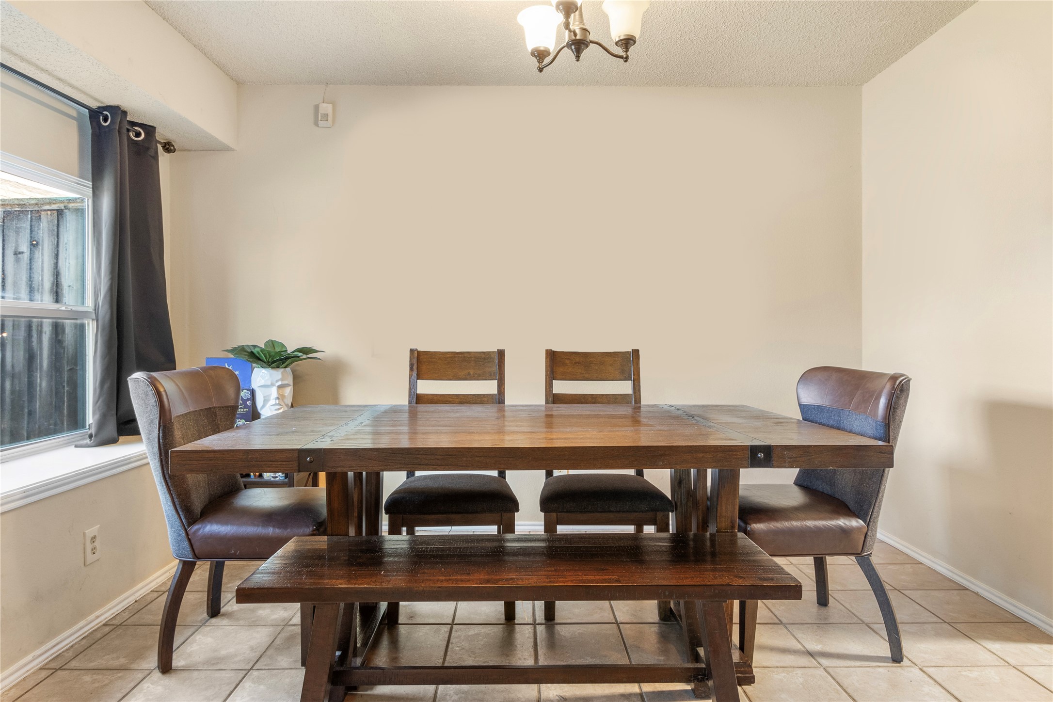 808 Simon Drive