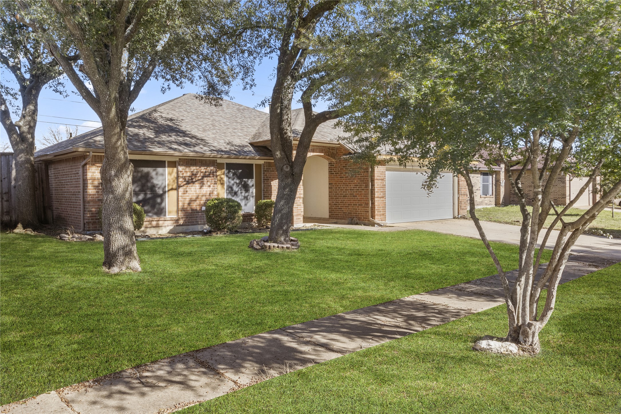 808 Simon Drive