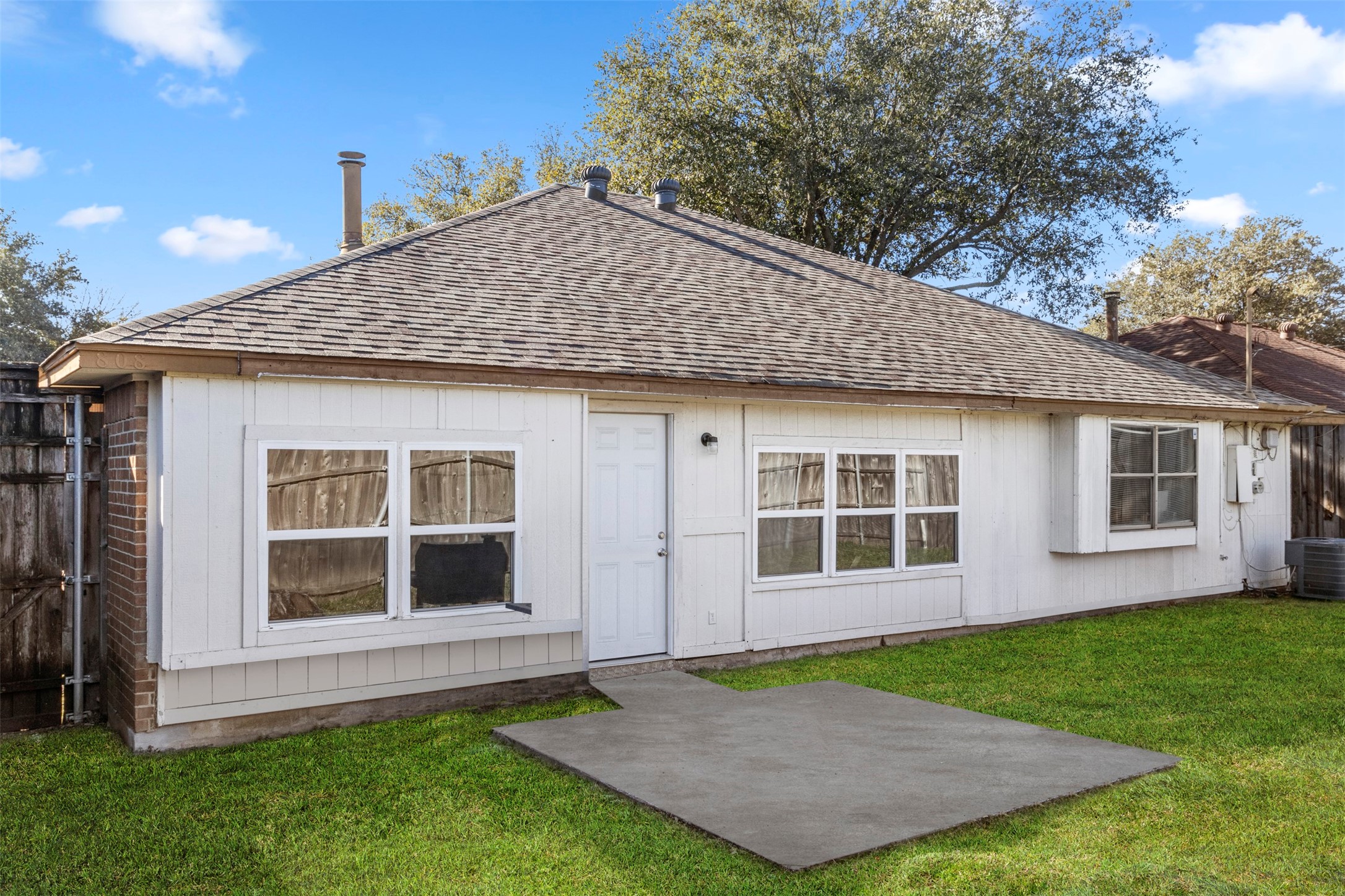 808 Simon Drive