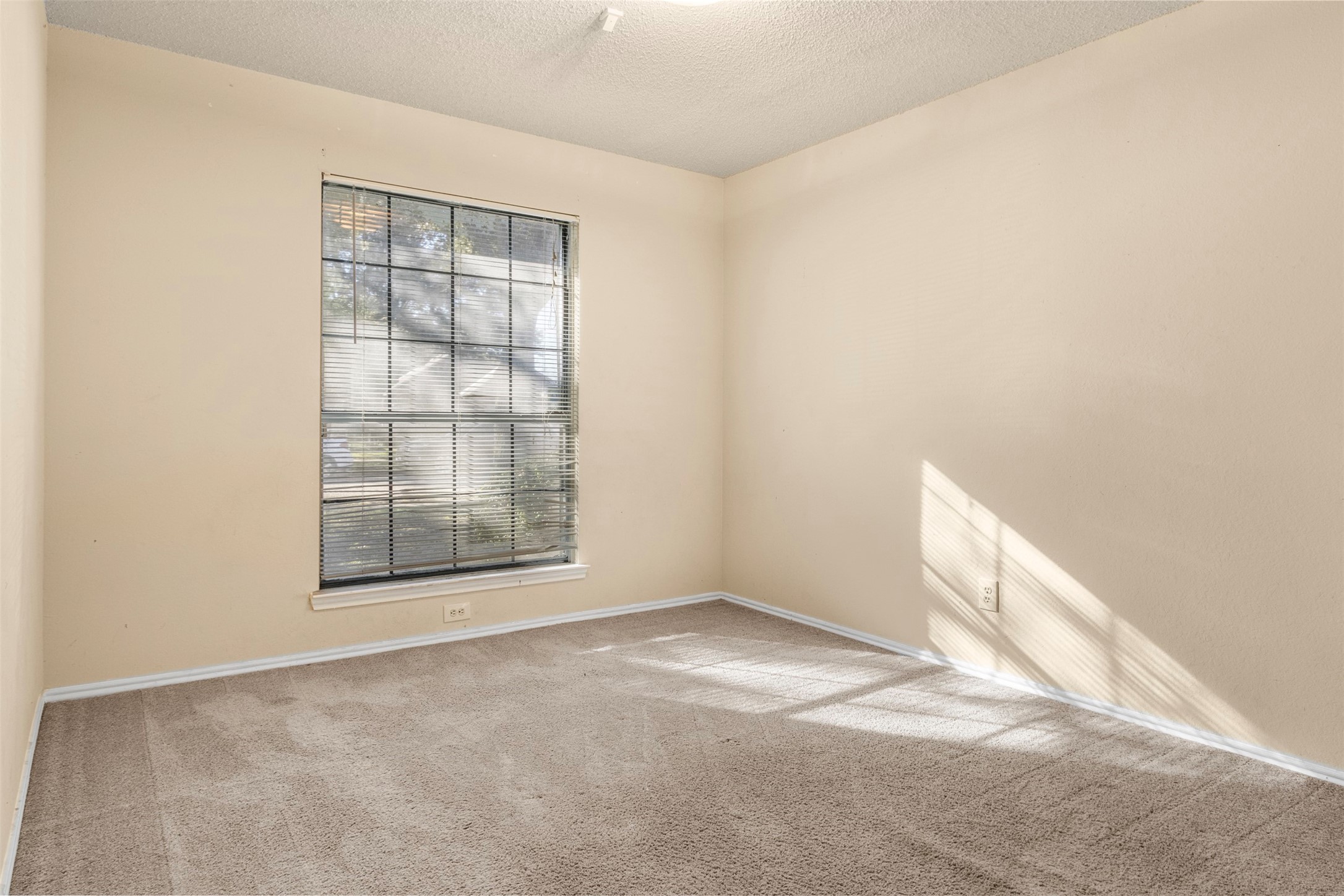 808 Simon Drive