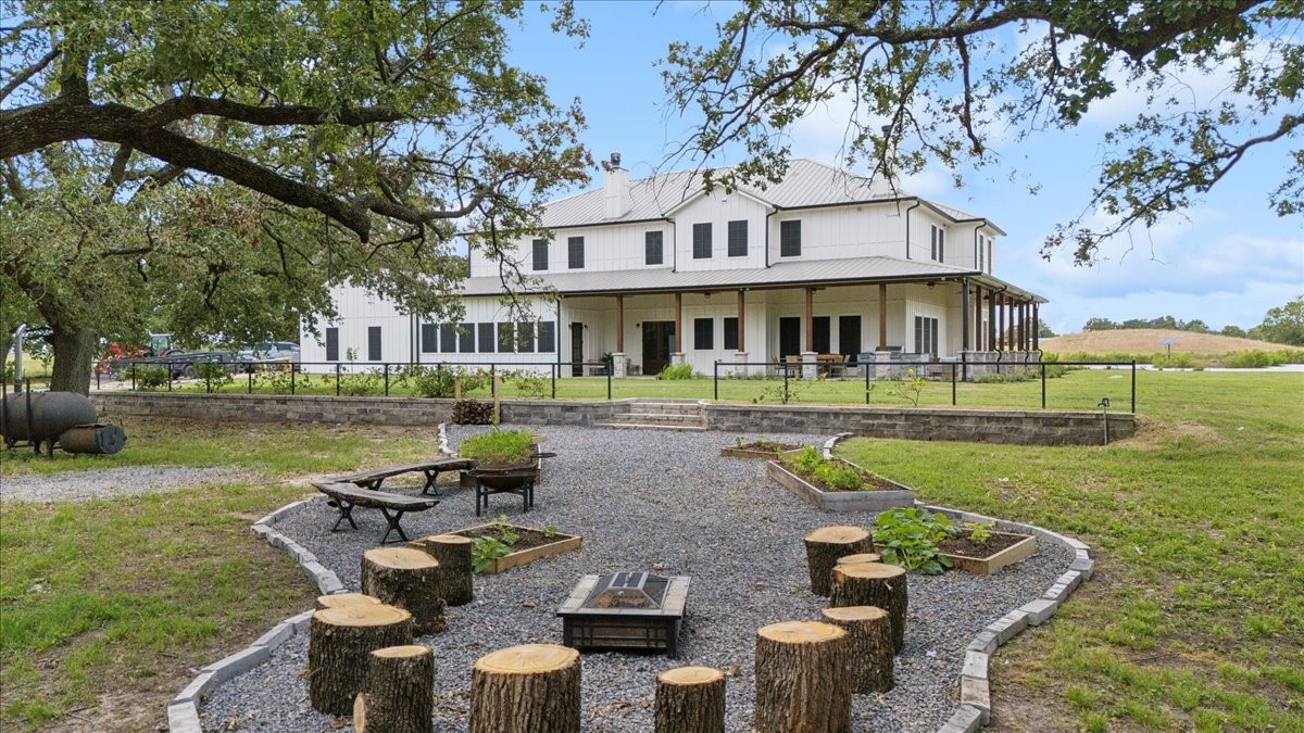 1262 County Road 278