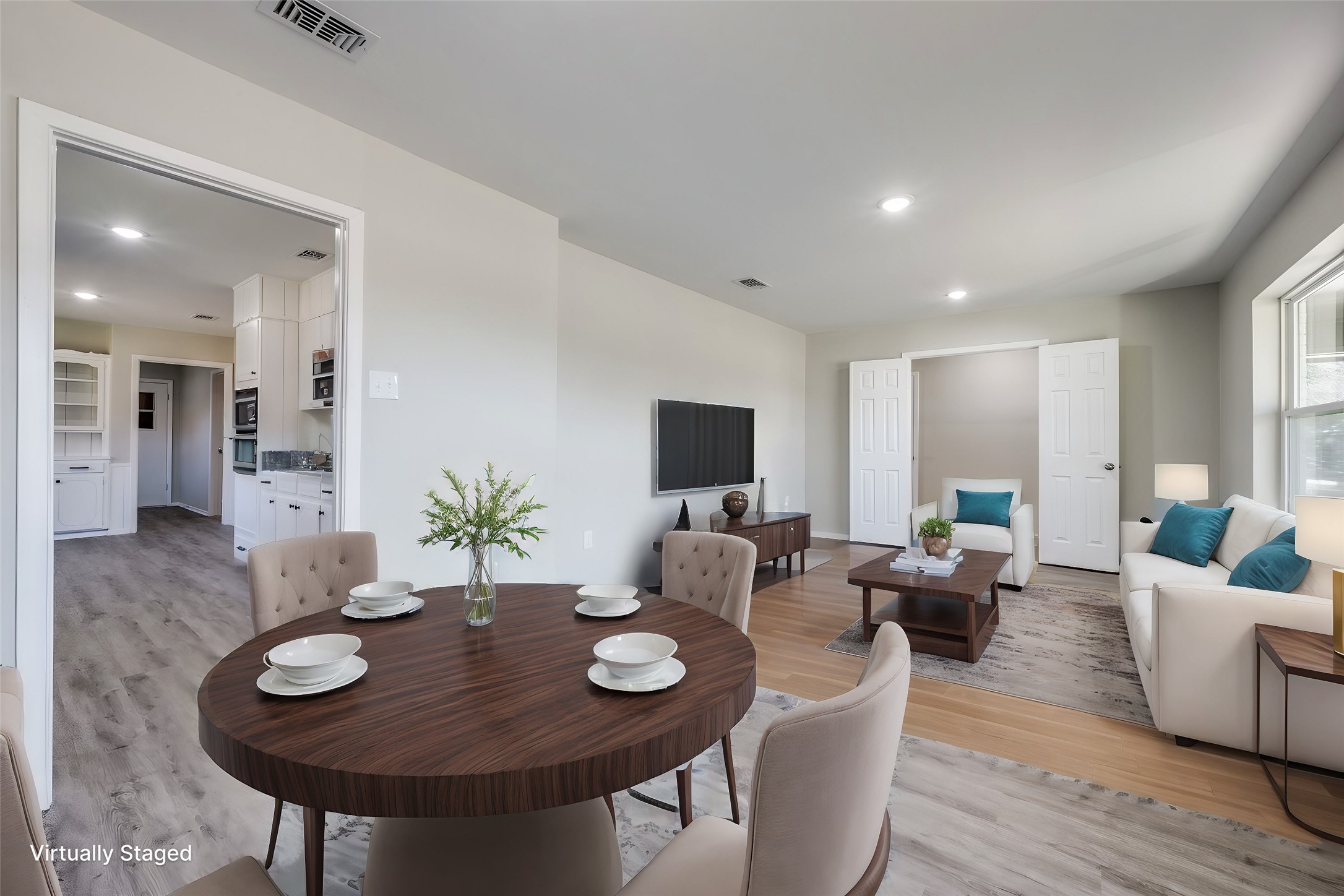 2418 Yellowstone Place