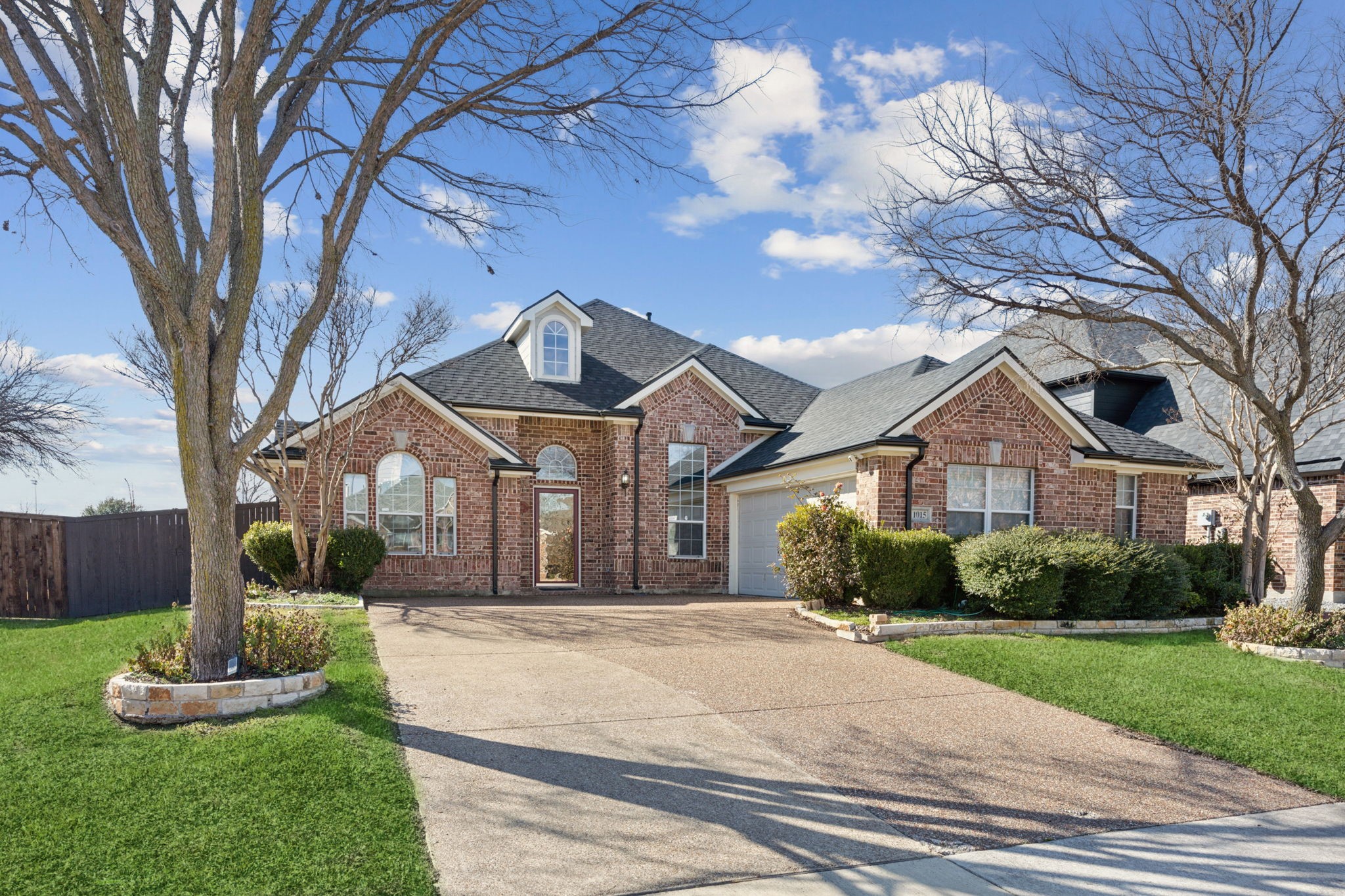 1015 Rushmore Drive