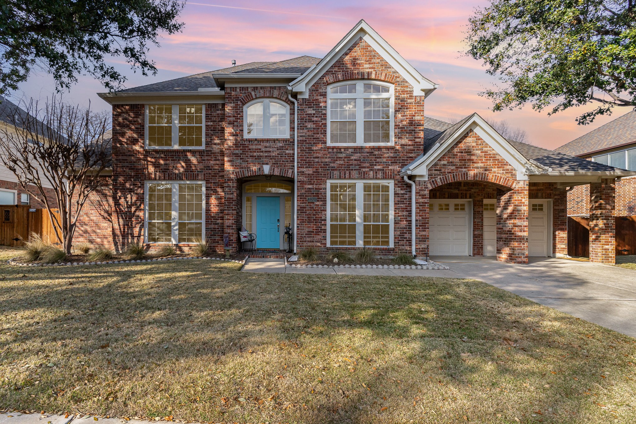 3208 Loyola Drive