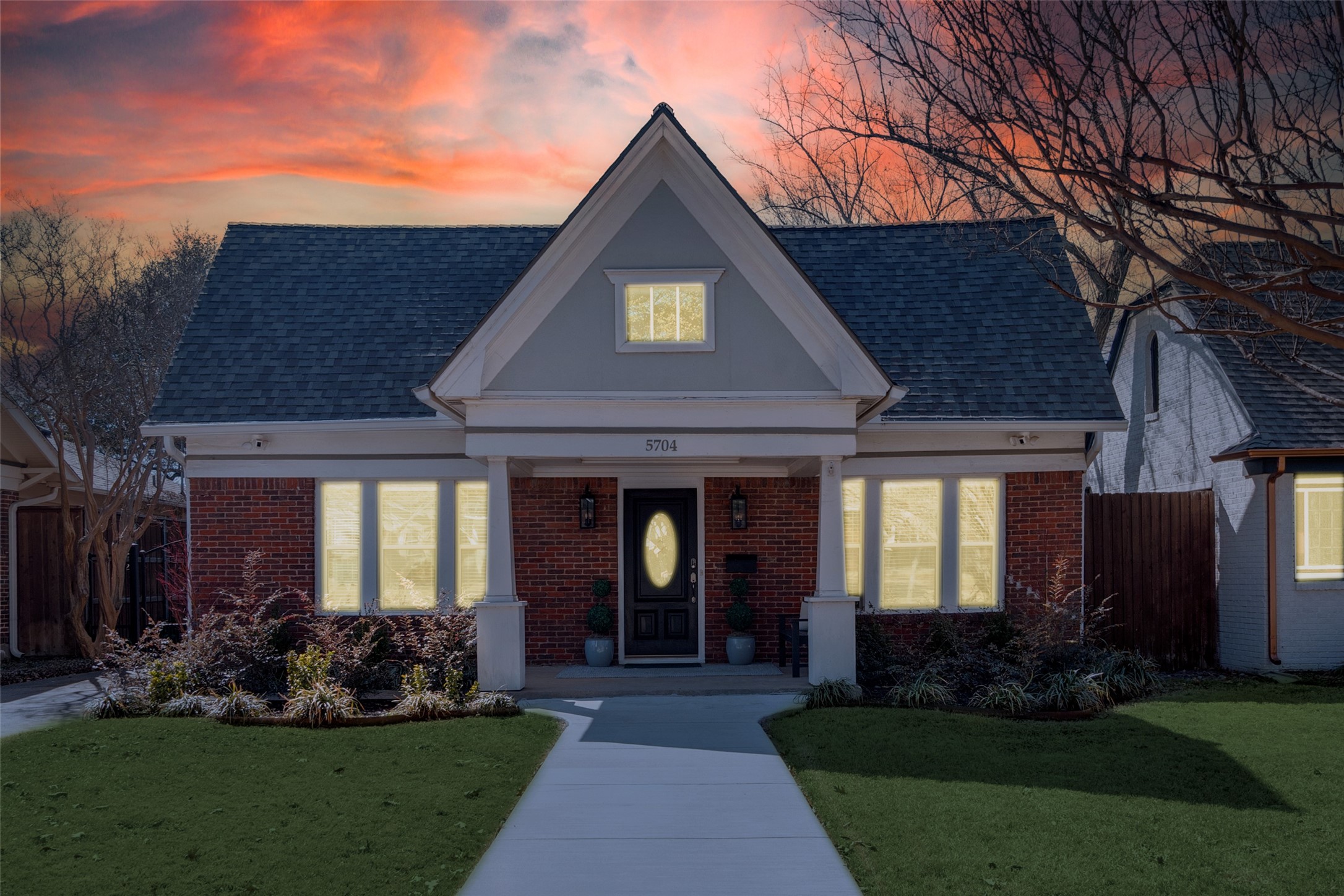 5704 Mercedes Avenue