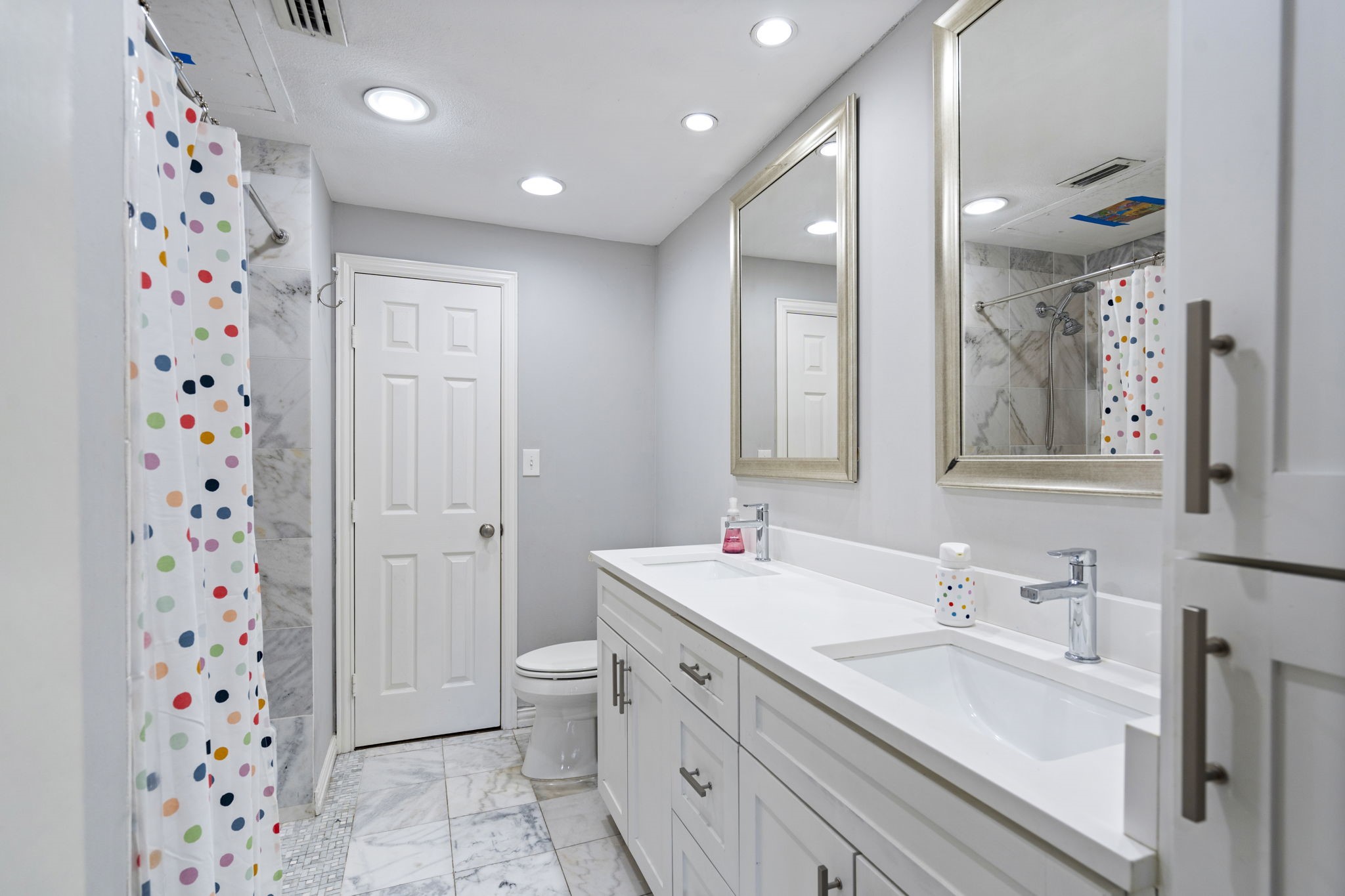 12680 Hillcrest Road 4111