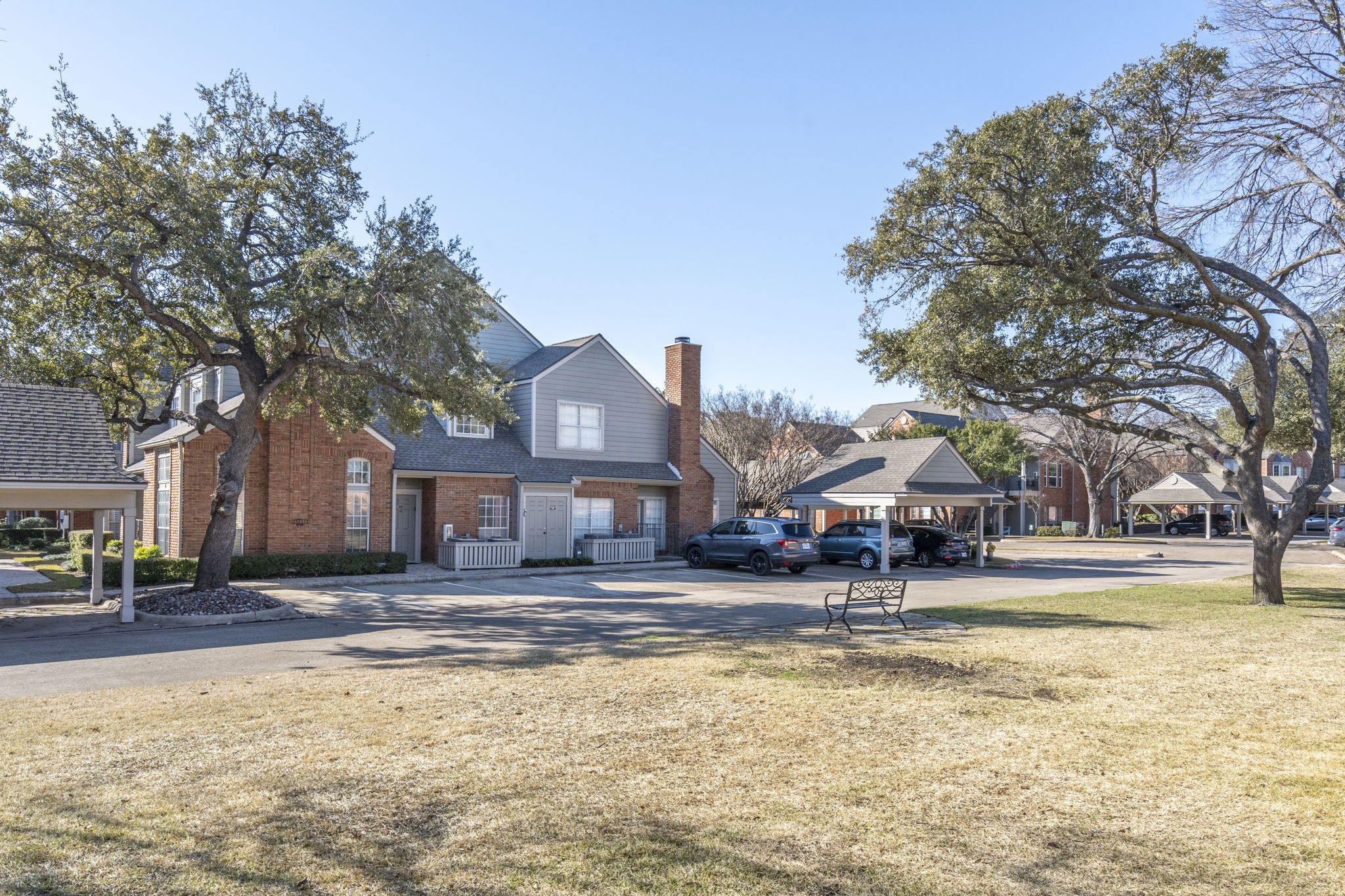 12680 Hillcrest Road 4111