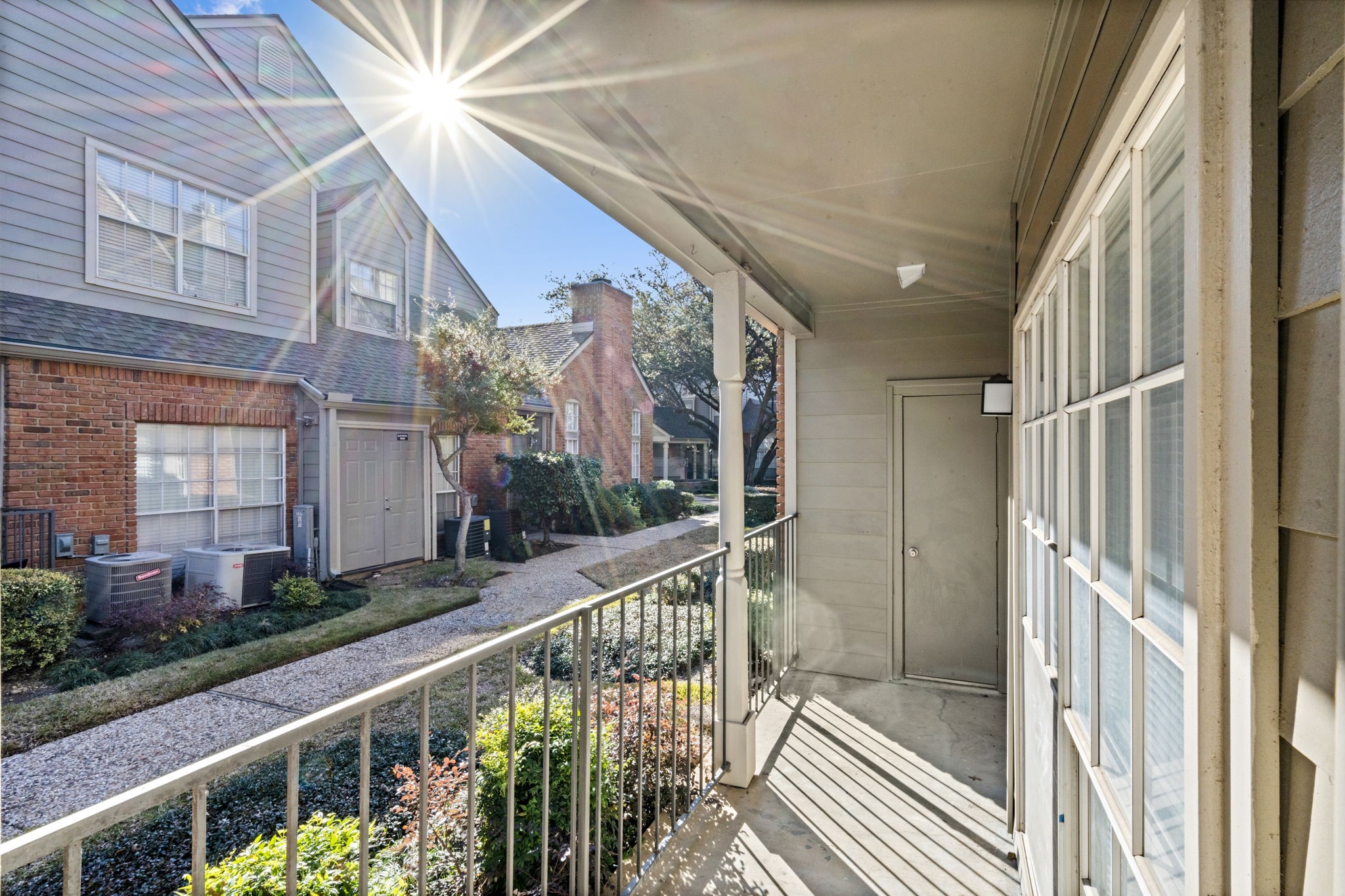 12680 Hillcrest Road 4111