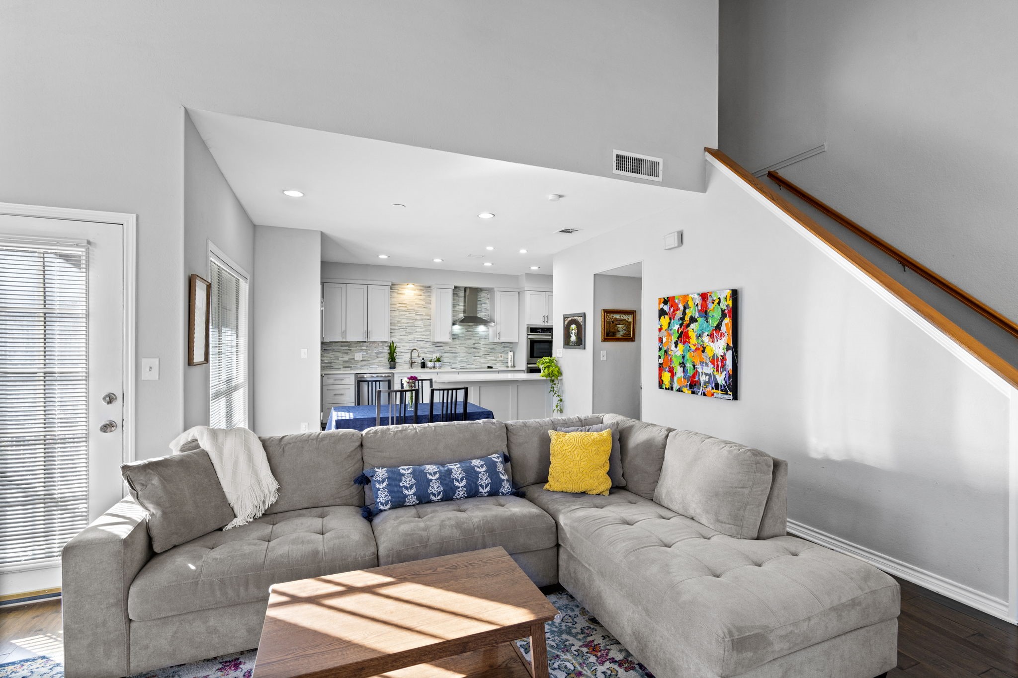 12680 Hillcrest Road 4111