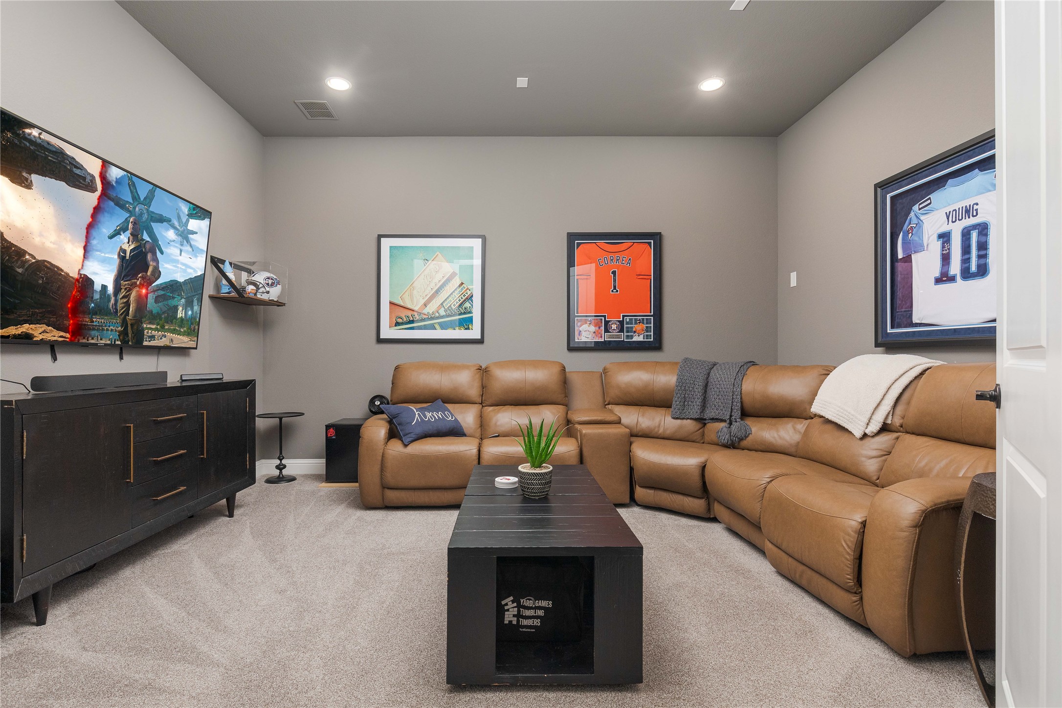 2711 Meadowbrook Boulevard